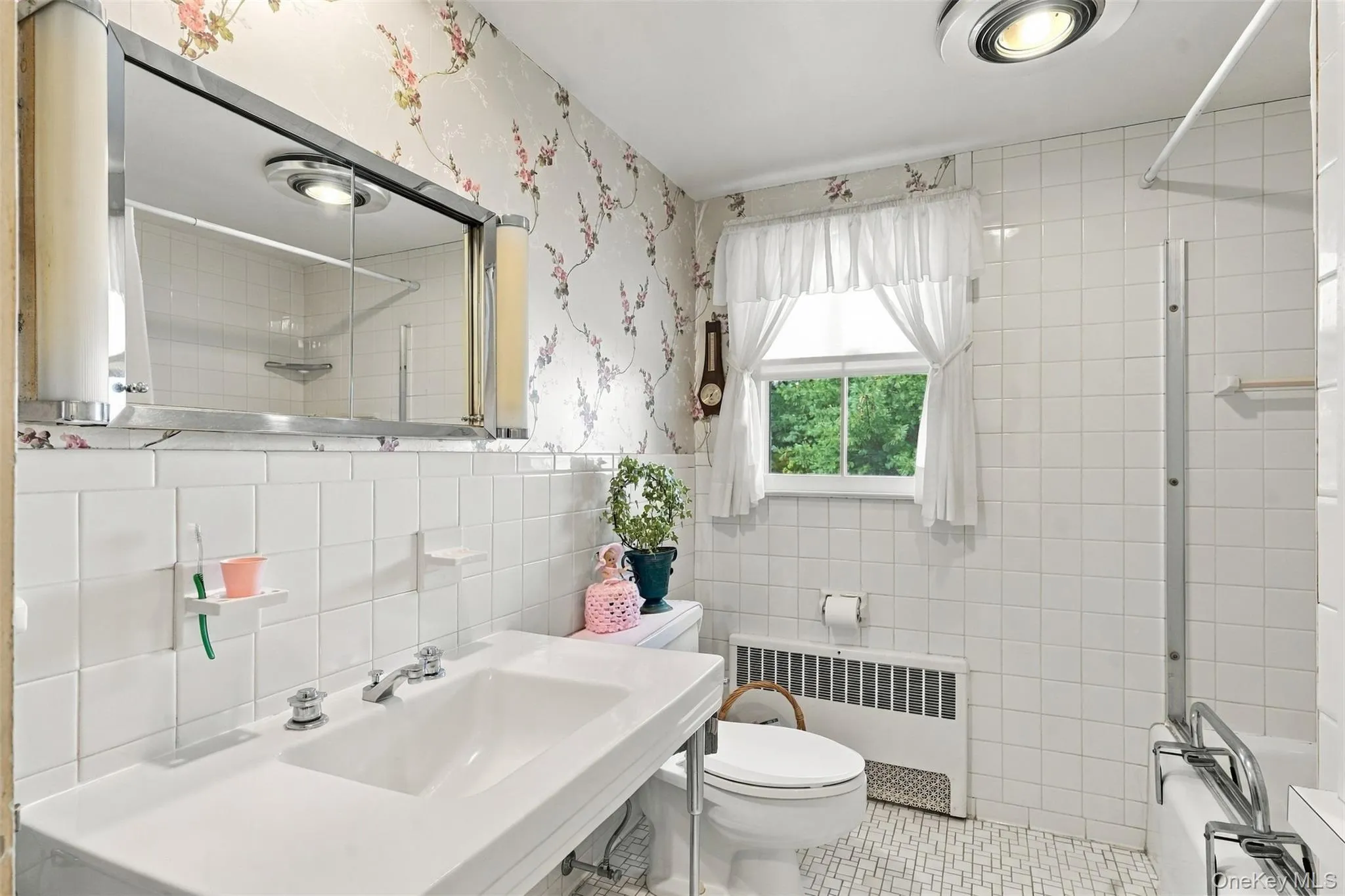 287 Derby Road, Wallkill, NY, 4 Bedrooms Bedrooms, 10 Rooms Rooms,1 BathroomBathrooms,Residential,For Rent,Derby,0,1057758 287 Derby Road, Wallkill, NY, 4 Bedrooms Bedrooms, 10 Rooms Rooms,1 BathroomBathrooms,Residential,For Rent,Derby,0,1057758
