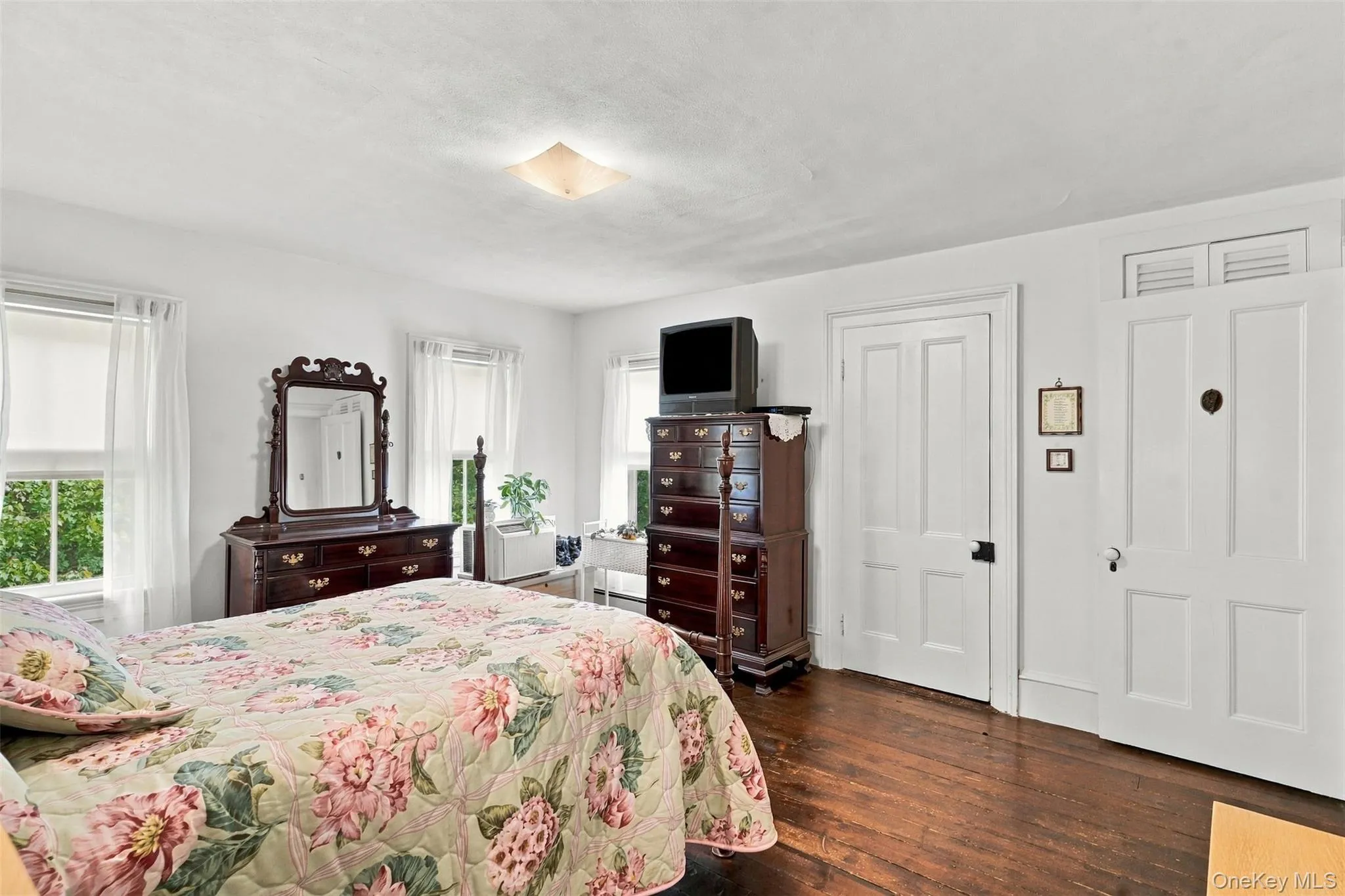 287 Derby Road, Wallkill, NY, 4 Bedrooms Bedrooms, 10 Rooms Rooms,1 BathroomBathrooms,Residential,For Rent,Derby,0,1057758 287 Derby Road, Wallkill, NY, 4 Bedrooms Bedrooms, 10 Rooms Rooms,1 BathroomBathrooms,Residential,For Rent,Derby,0,1057758