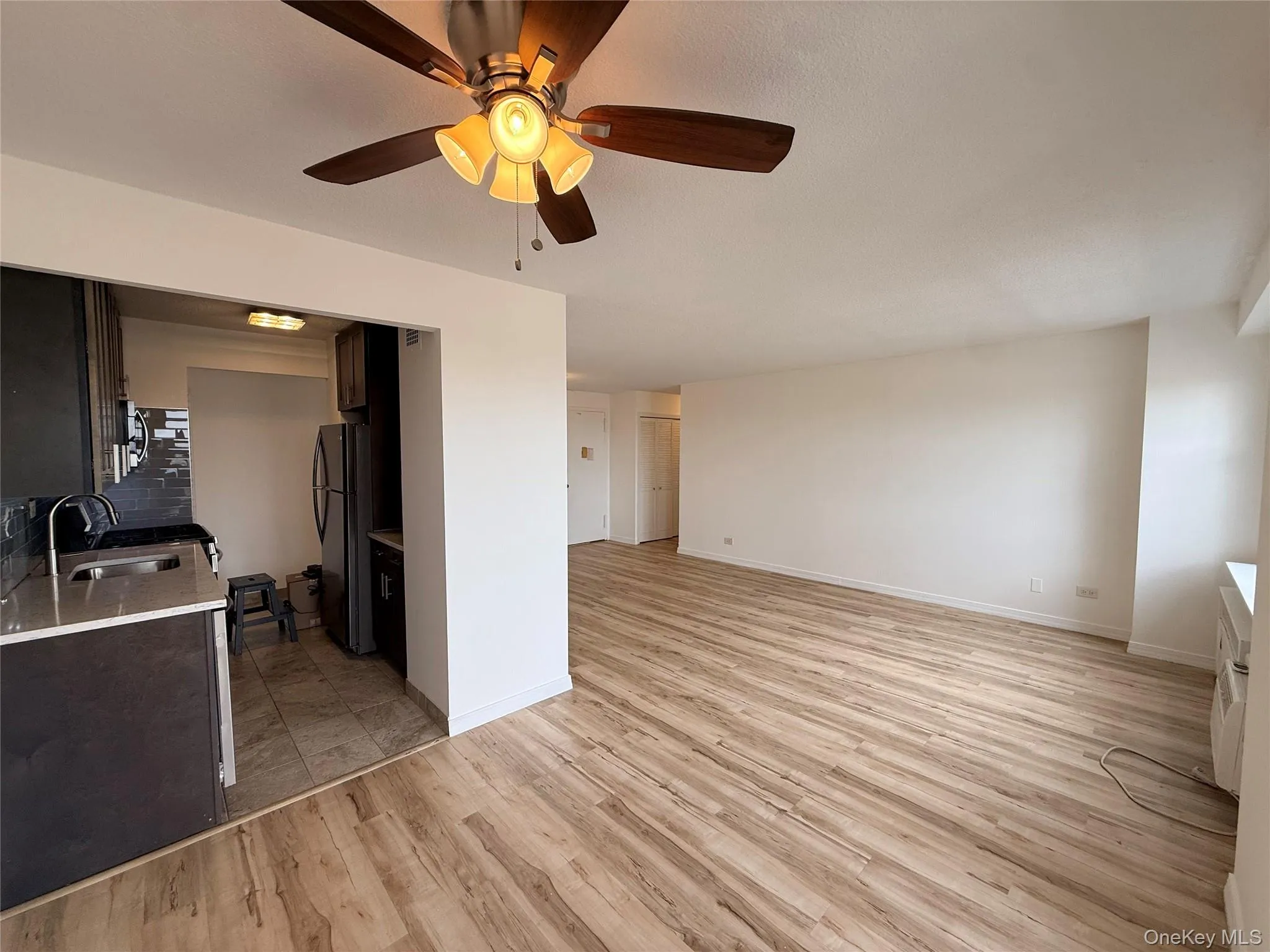 2550 Olinville Avenue, New York, NY, 1 Bedroom Bedrooms, 4 Rooms Rooms,1 BathroomBathrooms,Residential,For Rent,Olinville,0,1057764 2550 Olinville Avenue, New York, NY, 1 Bedroom Bedrooms, 4 Rooms Rooms,1 BathroomBathrooms,Residential,For Rent,Olinville,0,1057764