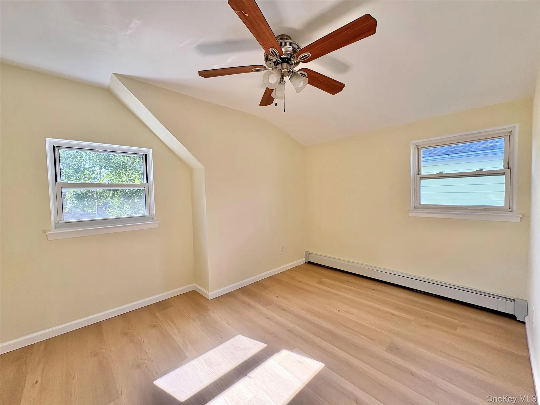 206-50 46th Avenue, New York, NY, 3 Bedrooms Bedrooms, 5 Rooms Rooms,1 BathroomBathrooms,Residential Lease,For Rent,46th,0,1057769 206-50 46th Avenue, New York, NY, 3 Bedrooms Bedrooms, 5 Rooms Rooms,1 BathroomBathrooms,Residential Lease,For Rent,46th,0,1057769