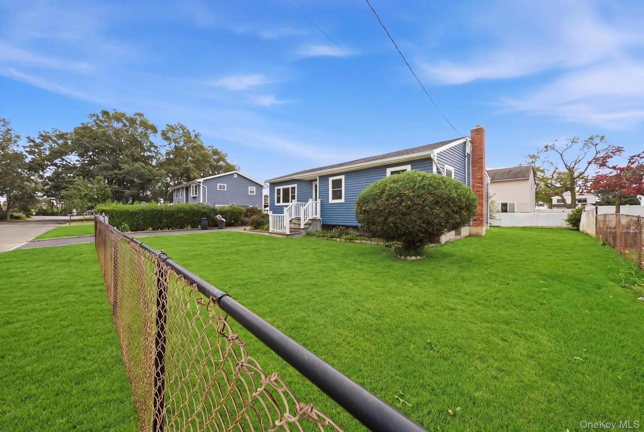 14 Holt Street, Babylon, NY, 3 Bedrooms Bedrooms, 7 Rooms Rooms,2 BathroomsBathrooms,Residential,For Rent,Holt,0,1057783 14 Holt Street, Babylon, NY, 3 Bedrooms Bedrooms, 7 Rooms Rooms,2 BathroomsBathrooms,Residential,For Rent,Holt,0,1057783