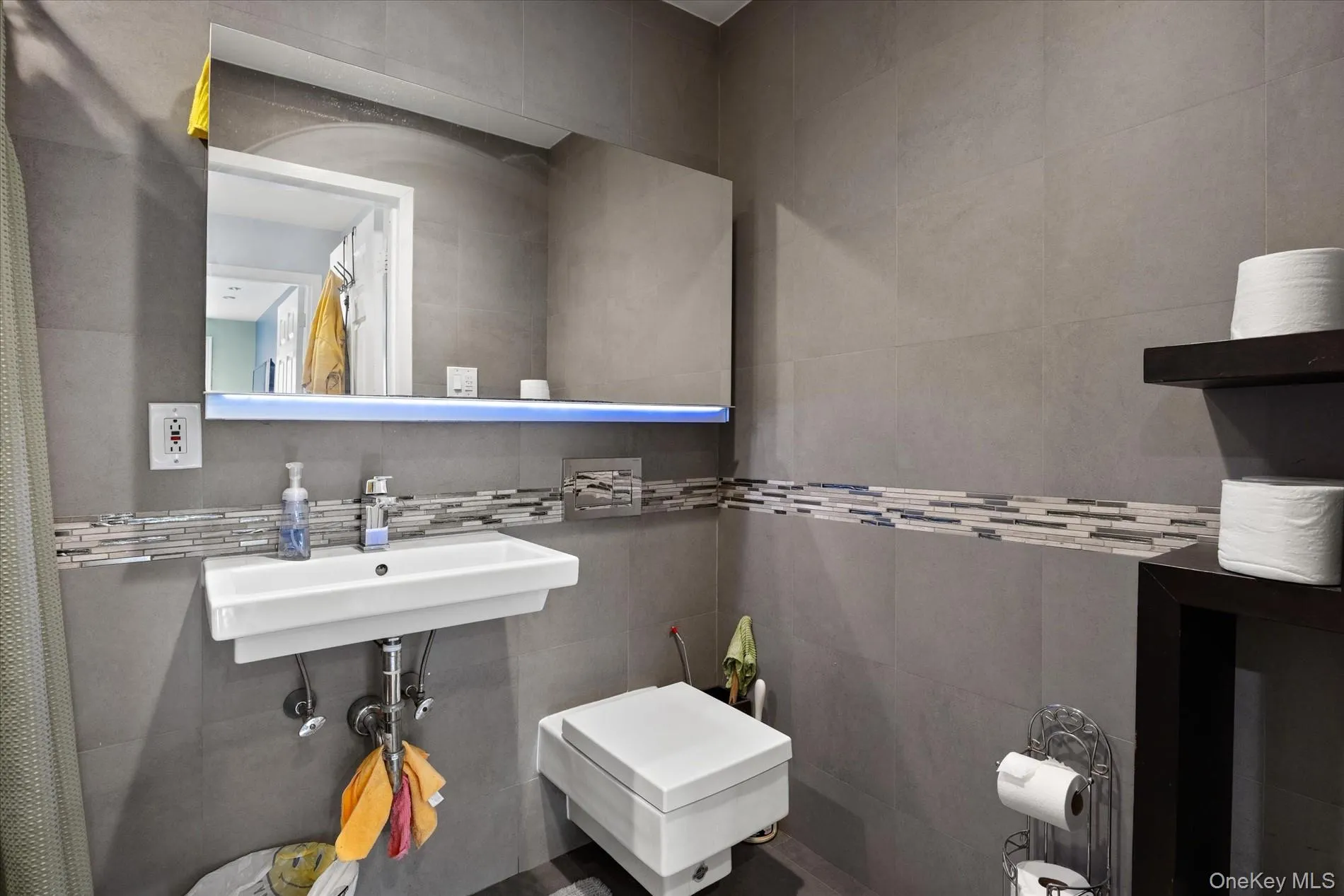 118-82 Metropolitan Avenue, New York, NY, 2 Bedrooms Bedrooms, 4 Rooms Rooms,2 BathroomsBathrooms,Residential,For Rent,Metropolitan,0,1057788 118-82 Metropolitan Avenue, New York, NY, 2 Bedrooms Bedrooms, 4 Rooms Rooms,2 BathroomsBathrooms,Residential,For Rent,Metropolitan,0,1057788