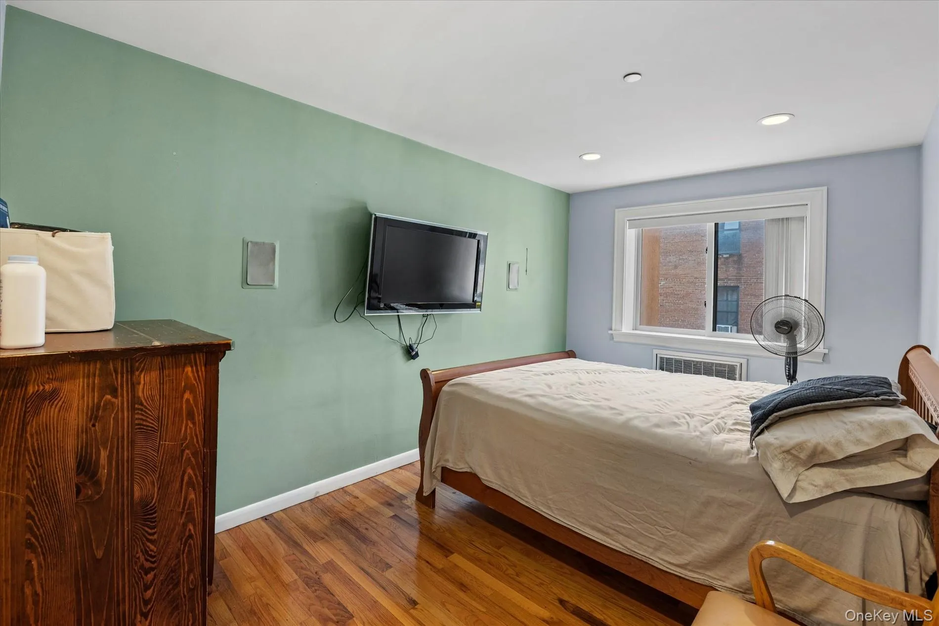 118-82 Metropolitan Avenue, New York, NY, 2 Bedrooms Bedrooms, 4 Rooms Rooms,2 BathroomsBathrooms,Residential,For Rent,Metropolitan,0,1057788 118-82 Metropolitan Avenue, New York, NY, 2 Bedrooms Bedrooms, 4 Rooms Rooms,2 BathroomsBathrooms,Residential,For Rent,Metropolitan,0,1057788