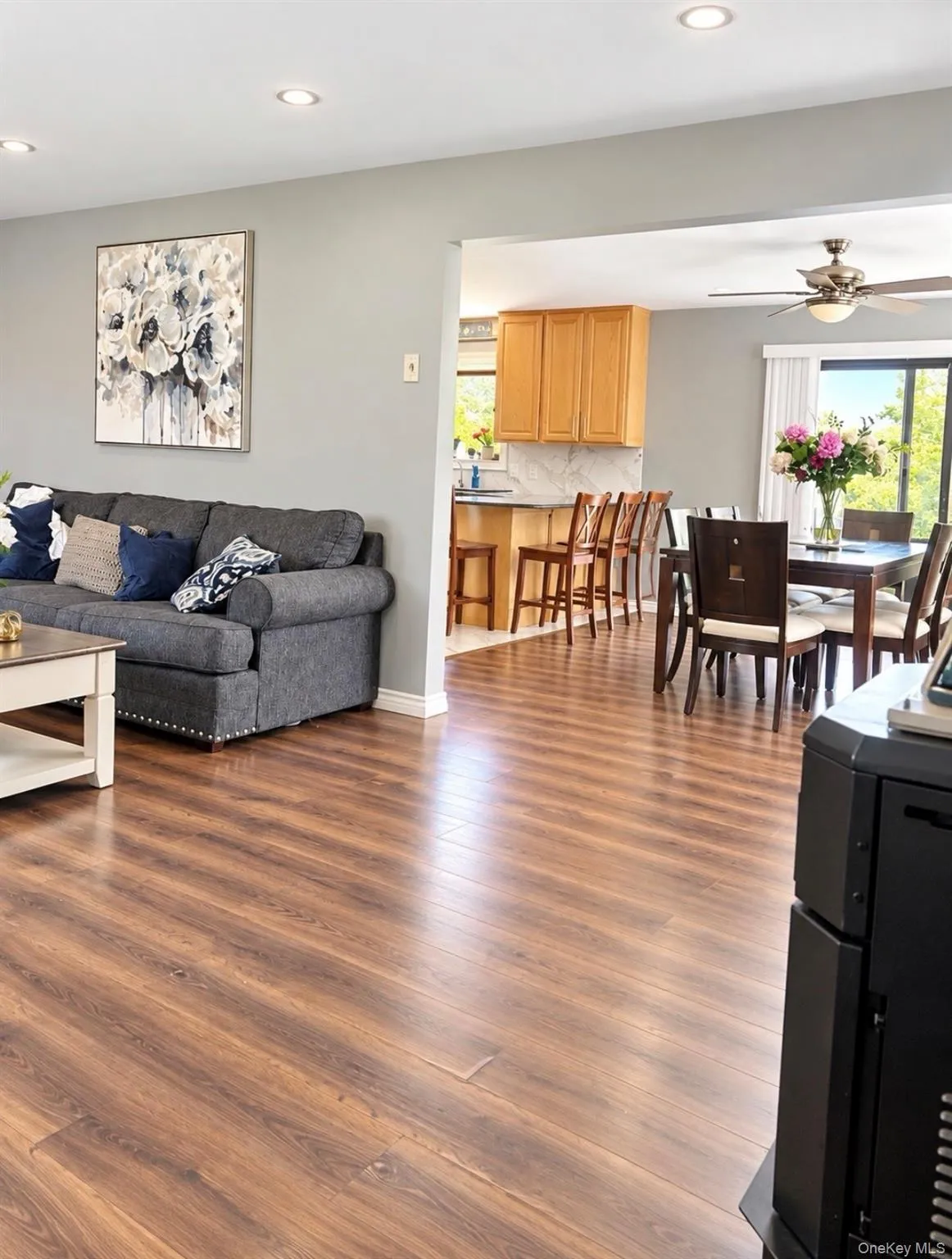 107 Pine Hill Road, Pleasant Valley, NY, 3 Bedrooms Bedrooms, 8 Rooms Rooms,1 BathroomBathrooms,Residential,For Rent,Pine Hill,0,1057792 107 Pine Hill Road, Pleasant Valley, NY, 3 Bedrooms Bedrooms, 8 Rooms Rooms,1 BathroomBathrooms,Residential,For Rent,Pine Hill,0,1057792