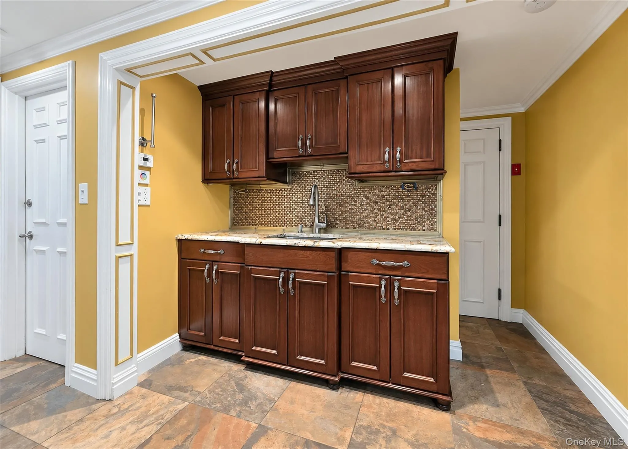 685 Carlls Path, Babylon, NY, 5 Bedrooms Bedrooms, 11 Rooms Rooms,2 BathroomsBathrooms,Residential,For Rent,Carlls,0,1057794 685 Carlls Path, Babylon, NY, 5 Bedrooms Bedrooms, 11 Rooms Rooms,2 BathroomsBathrooms,Residential,For Rent,Carlls,0,1057794