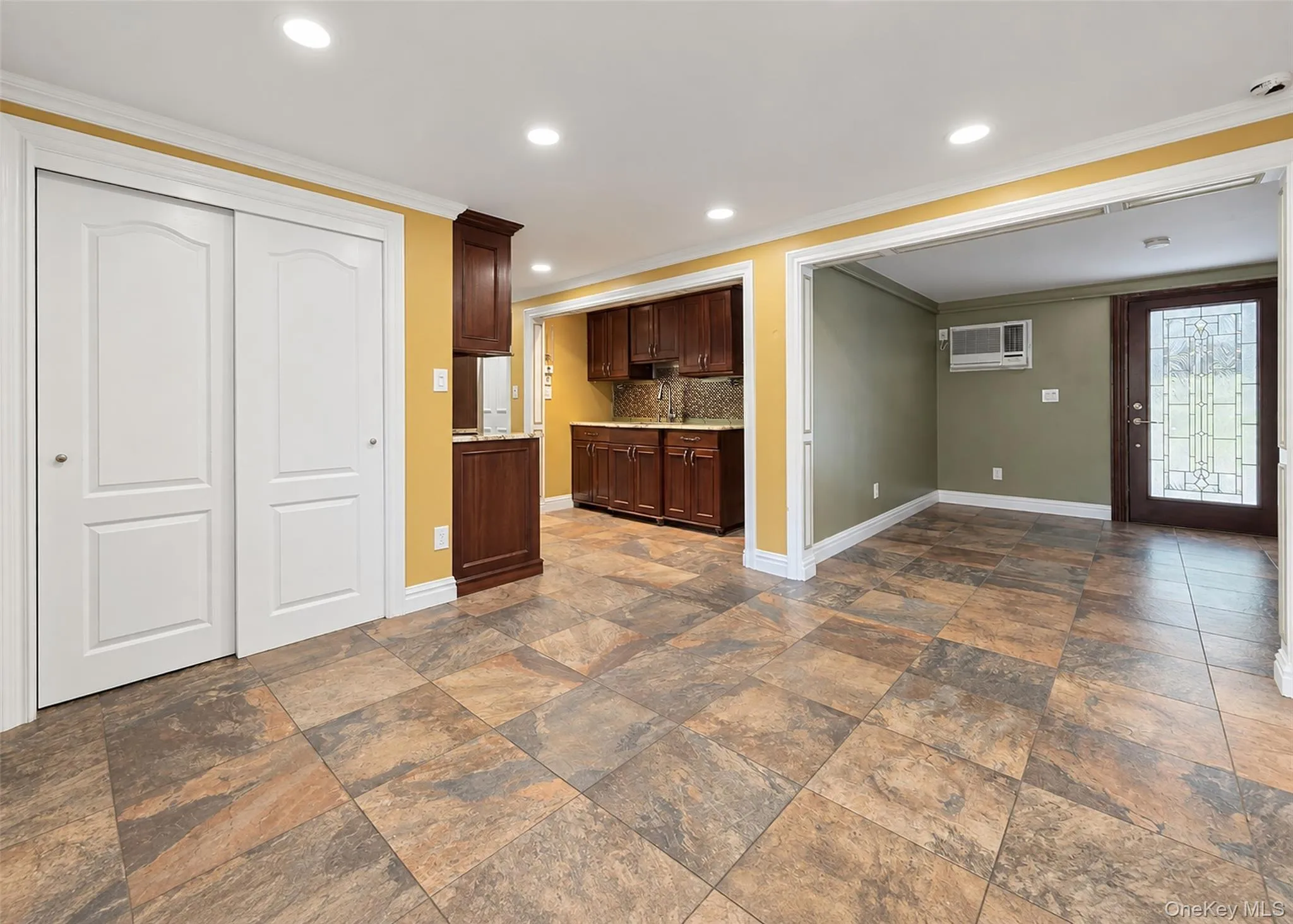 685 Carlls Path, Babylon, NY, 5 Bedrooms Bedrooms, 11 Rooms Rooms,2 BathroomsBathrooms,Residential,For Rent,Carlls,0,1057794 685 Carlls Path, Babylon, NY, 5 Bedrooms Bedrooms, 11 Rooms Rooms,2 BathroomsBathrooms,Residential,For Rent,Carlls,0,1057794