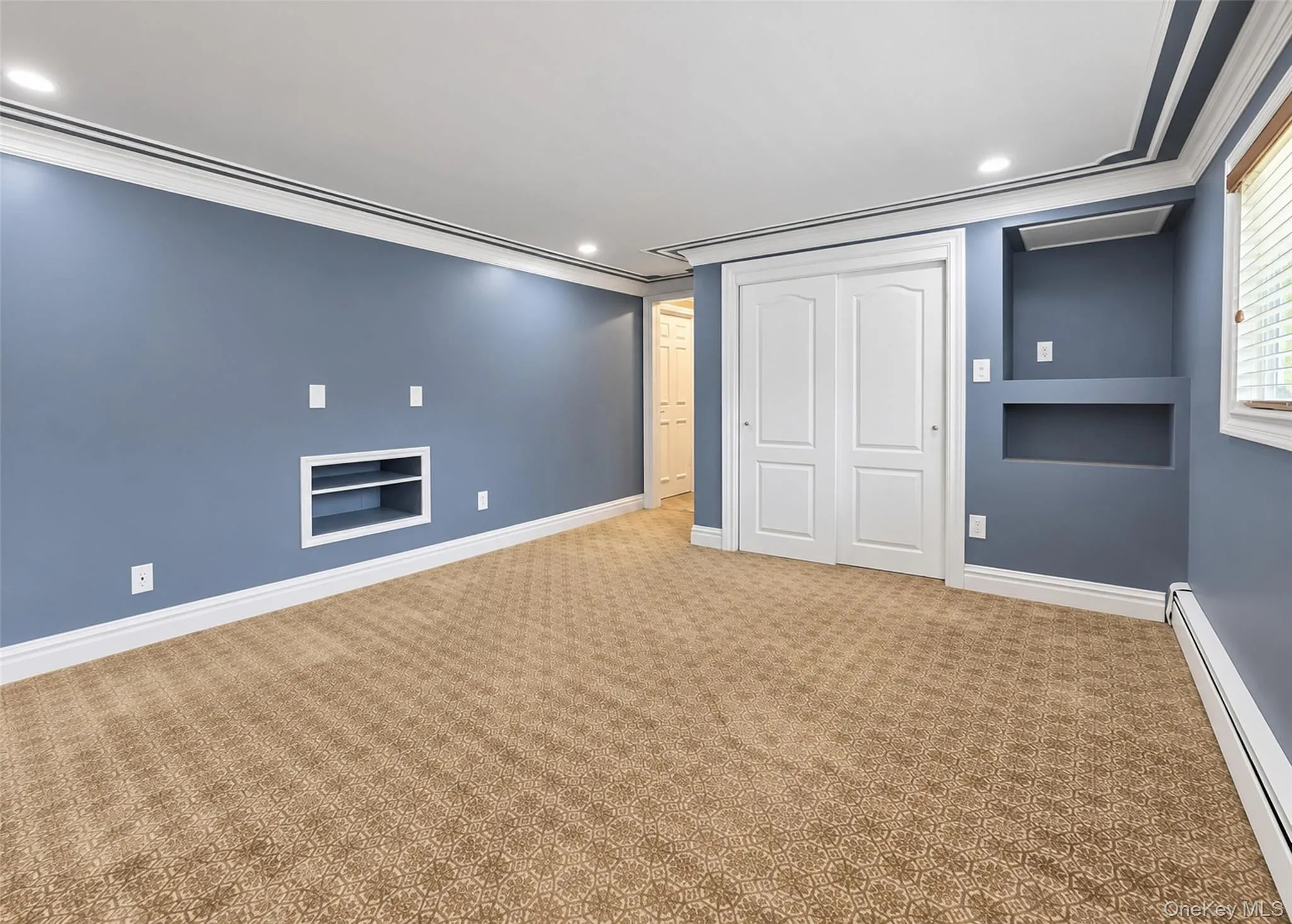 685 Carlls Path, Babylon, NY, 5 Bedrooms Bedrooms, 11 Rooms Rooms,2 BathroomsBathrooms,Residential,For Rent,Carlls,0,1057794 685 Carlls Path, Babylon, NY, 5 Bedrooms Bedrooms, 11 Rooms Rooms,2 BathroomsBathrooms,Residential,For Rent,Carlls,0,1057794