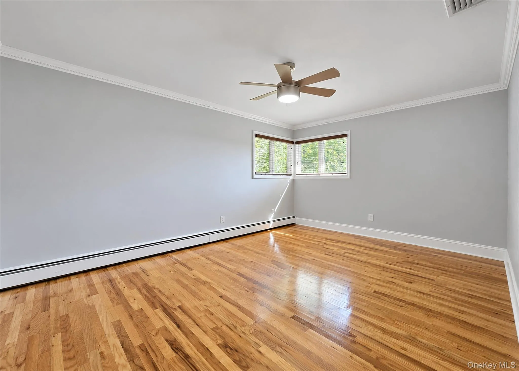 685 Carlls Path, Babylon, NY, 5 Bedrooms Bedrooms, 11 Rooms Rooms,2 BathroomsBathrooms,Residential,For Rent,Carlls,0,1057794 685 Carlls Path, Babylon, NY, 5 Bedrooms Bedrooms, 11 Rooms Rooms,2 BathroomsBathrooms,Residential,For Rent,Carlls,0,1057794