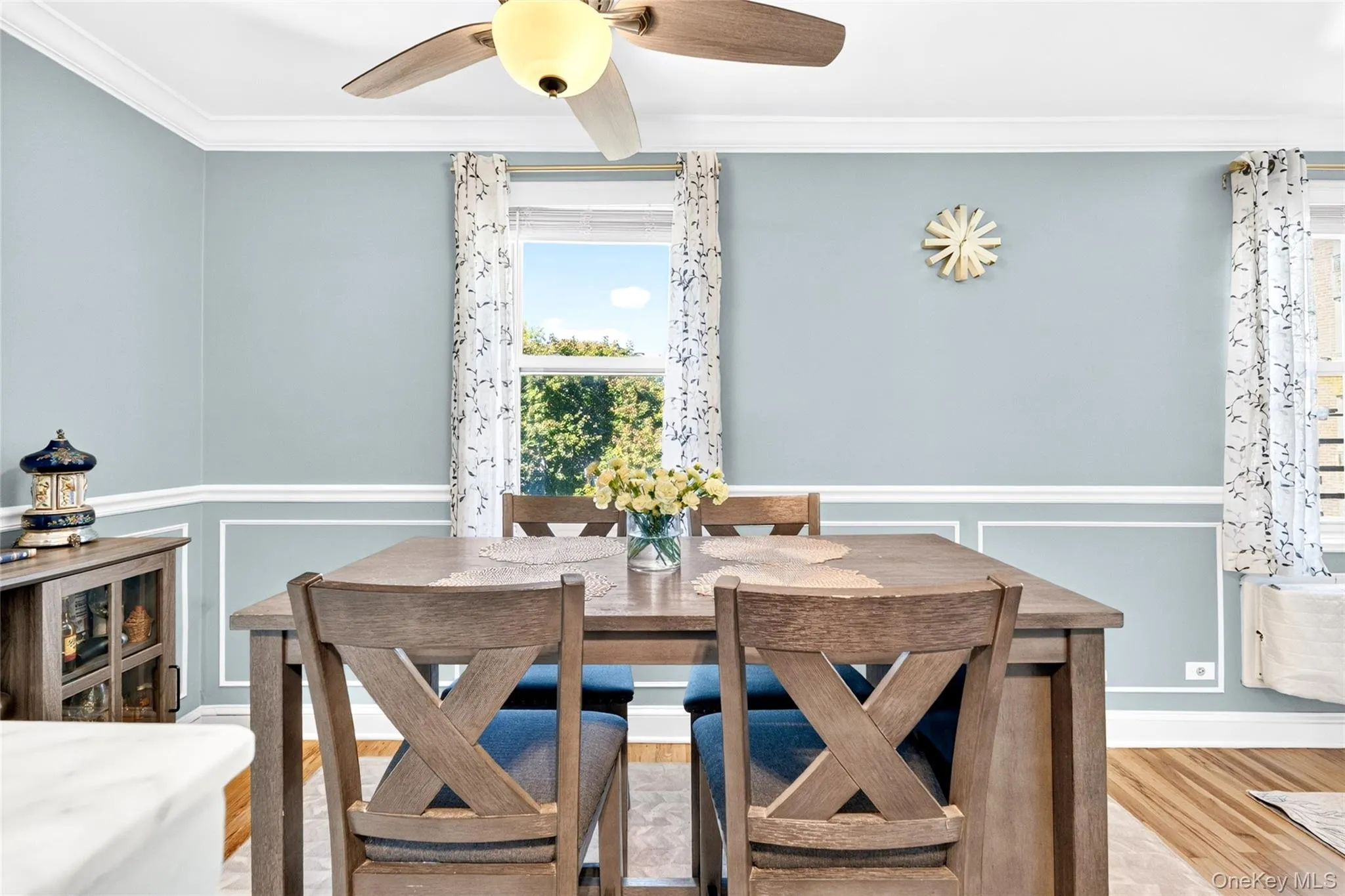 2 Bronxville Road, Yonkers, NY, 1 Bedroom Bedrooms, 4 Rooms Rooms,1 BathroomBathrooms,Residential,For Rent,Bronxville,0,1057796 2 Bronxville Road, Yonkers, NY, 1 Bedroom Bedrooms, 4 Rooms Rooms,1 BathroomBathrooms,Residential,For Rent,Bronxville,0,1057796