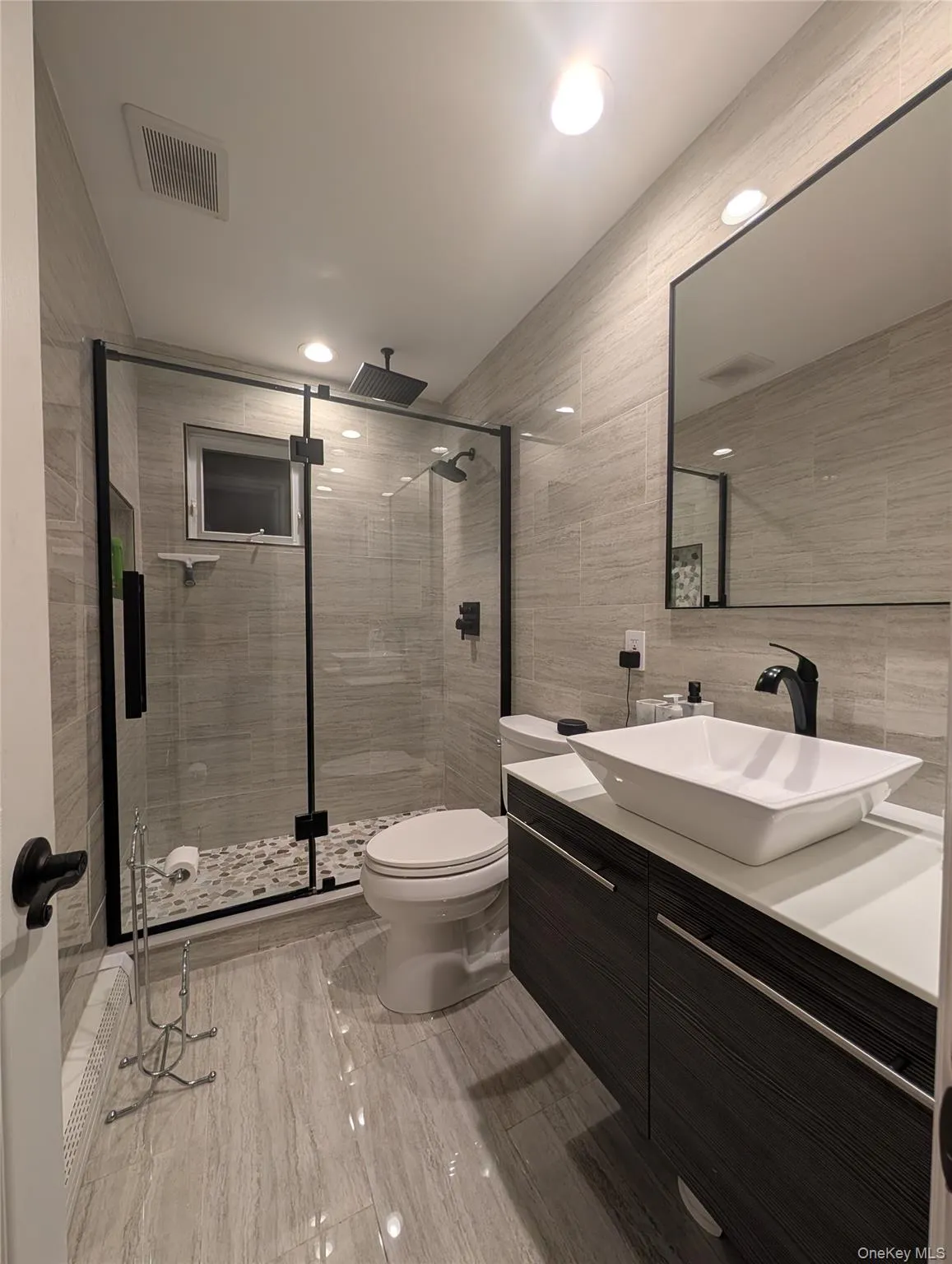 146 Rosemont Avenue, Brookhaven, NY, 3 Bedrooms Bedrooms, 7 Rooms Rooms,2 BathroomsBathrooms,Residential,For Rent,Rosemont,0,1057798 146 Rosemont Avenue, Brookhaven, NY, 3 Bedrooms Bedrooms, 7 Rooms Rooms,2 BathroomsBathrooms,Residential,For Rent,Rosemont,0,1057798