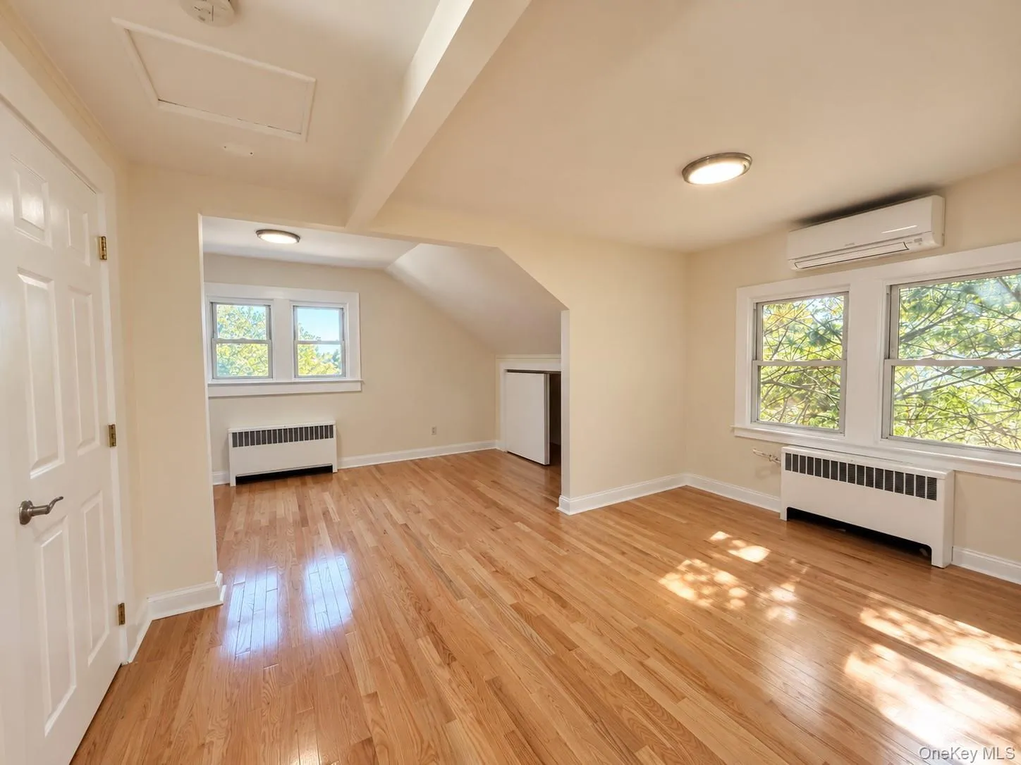 Primary bedroom, second floor, on suite full bathroom Primary bedroom, second floor, on suite full bathroom