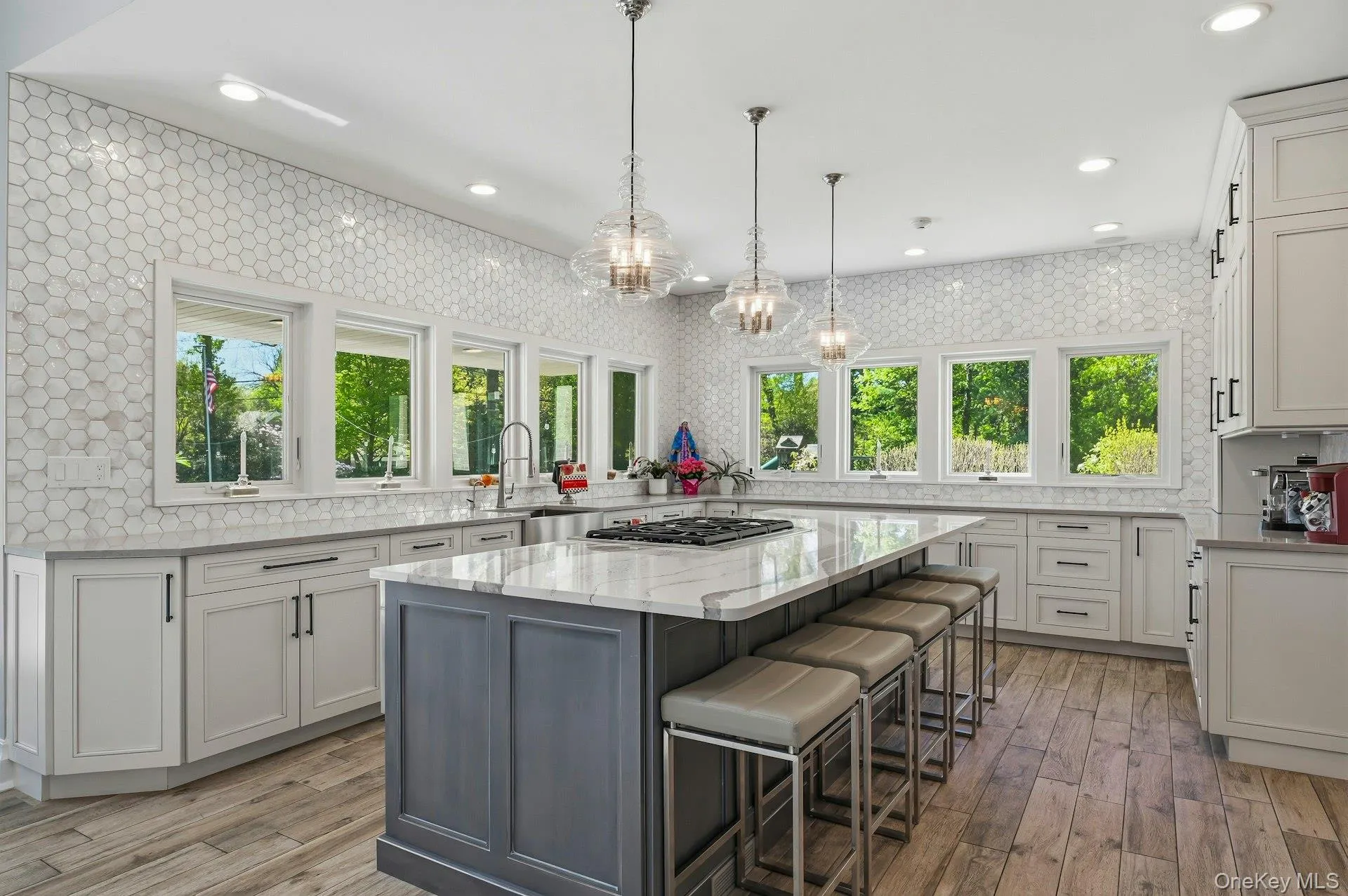 10 Fox Meadow Lane, Huntington, NY, 5 Bedrooms Bedrooms, 12 Rooms Rooms,5 BathroomsBathrooms,Residential,For Rent,Fox Meadow,0,1057801 10 Fox Meadow Lane, Huntington, NY, 5 Bedrooms Bedrooms, 12 Rooms Rooms,5 BathroomsBathrooms,Residential,For Rent,Fox Meadow,0,1057801