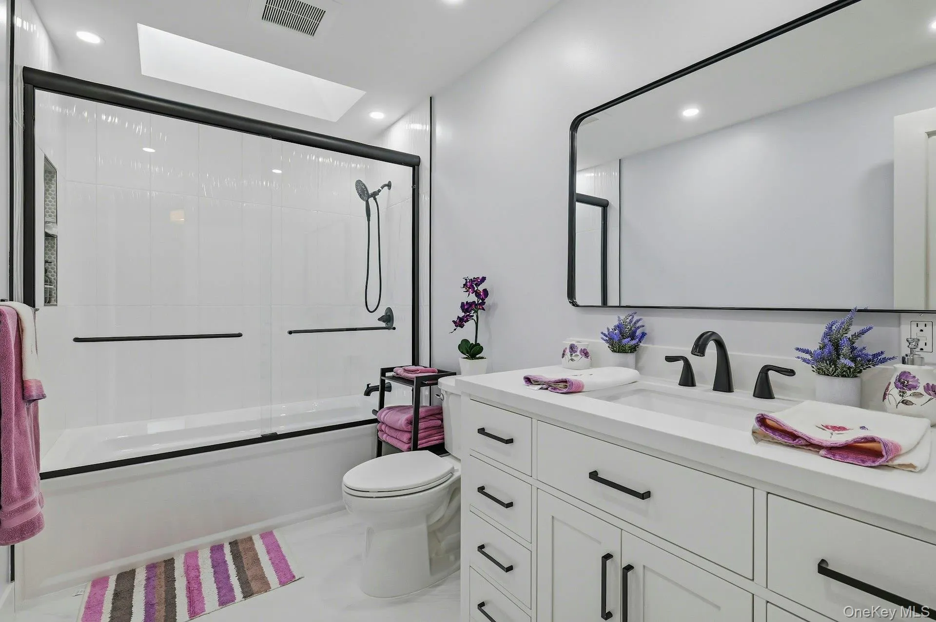 10 Fox Meadow Lane, Huntington, NY, 5 Bedrooms Bedrooms, 12 Rooms Rooms,5 BathroomsBathrooms,Residential,For Rent,Fox Meadow,0,1057801 10 Fox Meadow Lane, Huntington, NY, 5 Bedrooms Bedrooms, 12 Rooms Rooms,5 BathroomsBathrooms,Residential,For Rent,Fox Meadow,0,1057801