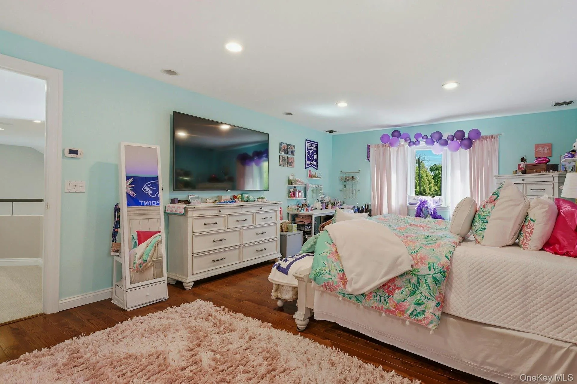 10 Fox Meadow Lane, Huntington, NY, 5 Bedrooms Bedrooms, 12 Rooms Rooms,5 BathroomsBathrooms,Residential,For Rent,Fox Meadow,0,1057801 10 Fox Meadow Lane, Huntington, NY, 5 Bedrooms Bedrooms, 12 Rooms Rooms,5 BathroomsBathrooms,Residential,For Rent,Fox Meadow,0,1057801