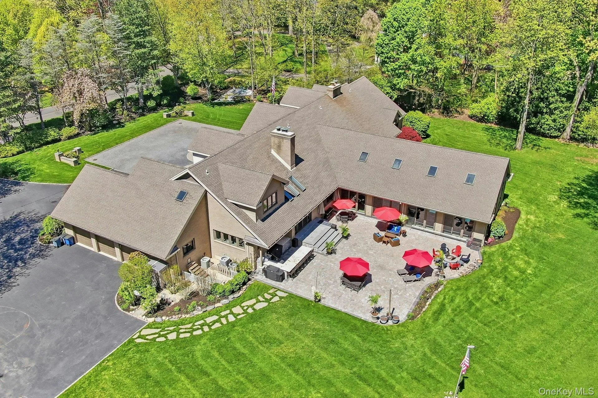 10 Fox Meadow Lane, Huntington, NY, 5 Bedrooms Bedrooms, 12 Rooms Rooms,5 BathroomsBathrooms,Residential,For Rent,Fox Meadow,0,1057801 10 Fox Meadow Lane, Huntington, NY, 5 Bedrooms Bedrooms, 12 Rooms Rooms,5 BathroomsBathrooms,Residential,For Rent,Fox Meadow,0,1057801