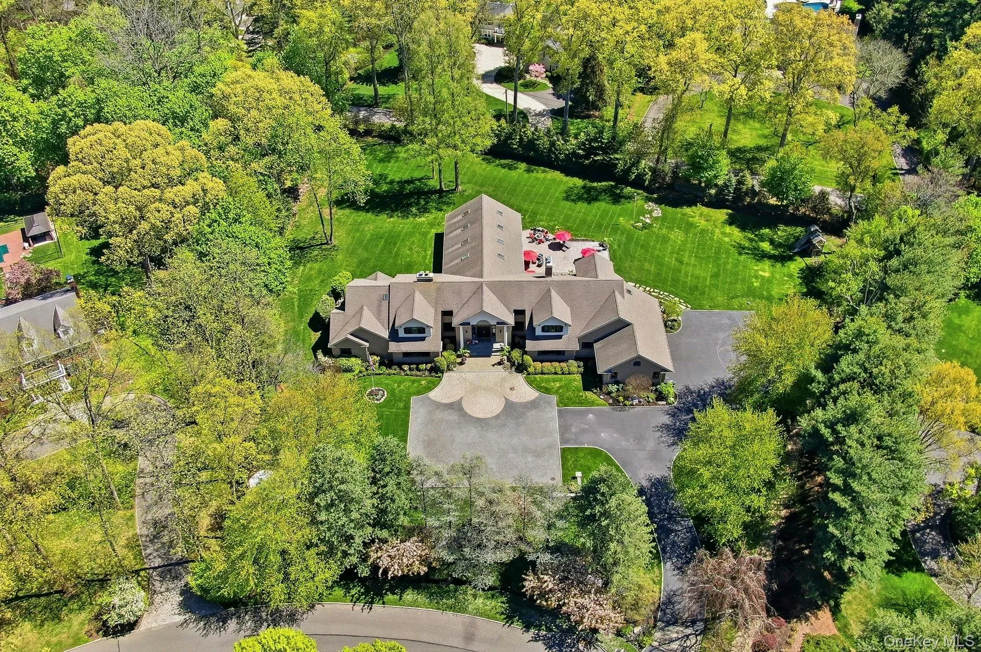 10 Fox Meadow Lane, Huntington, NY, 5 Bedrooms Bedrooms, 12 Rooms Rooms,5 BathroomsBathrooms,Residential,For Rent,Fox Meadow,0,1057801 10 Fox Meadow Lane, Huntington, NY, 5 Bedrooms Bedrooms, 12 Rooms Rooms,5 BathroomsBathrooms,Residential,For Rent,Fox Meadow,0,1057801