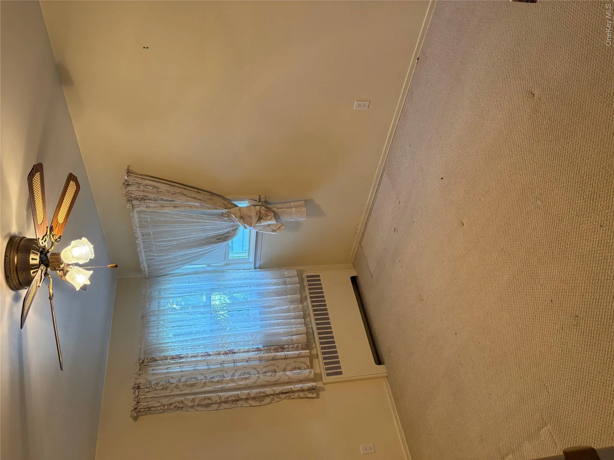 1304 Little Neck Avenue, Hempstead, NY, 3 Bedrooms Bedrooms, 6 Rooms Rooms,1 BathroomBathrooms,Residential,For Rent,Little Neck,0,1057802 1304 Little Neck Avenue, Hempstead, NY, 3 Bedrooms Bedrooms, 6 Rooms Rooms,1 BathroomBathrooms,Residential,For Rent,Little Neck,0,1057802