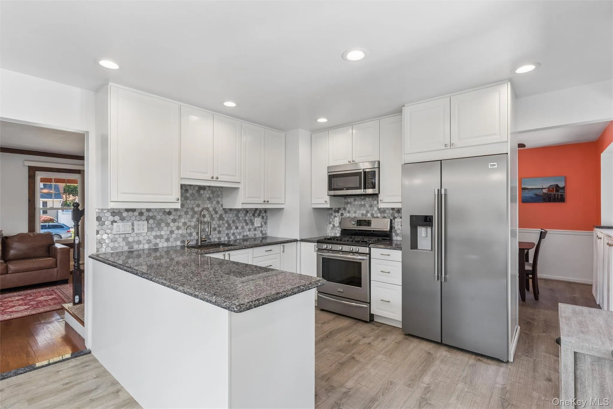 2171 Washington Street, Hempstead, NY, 3 Bedrooms Bedrooms, 8 Rooms Rooms,2 BathroomsBathrooms,Residential Lease,For Rent,Washington,0,1057803 2171 Washington Street, Hempstead, NY, 3 Bedrooms Bedrooms, 8 Rooms Rooms,2 BathroomsBathrooms,Residential Lease,For Rent,Washington,0,1057803