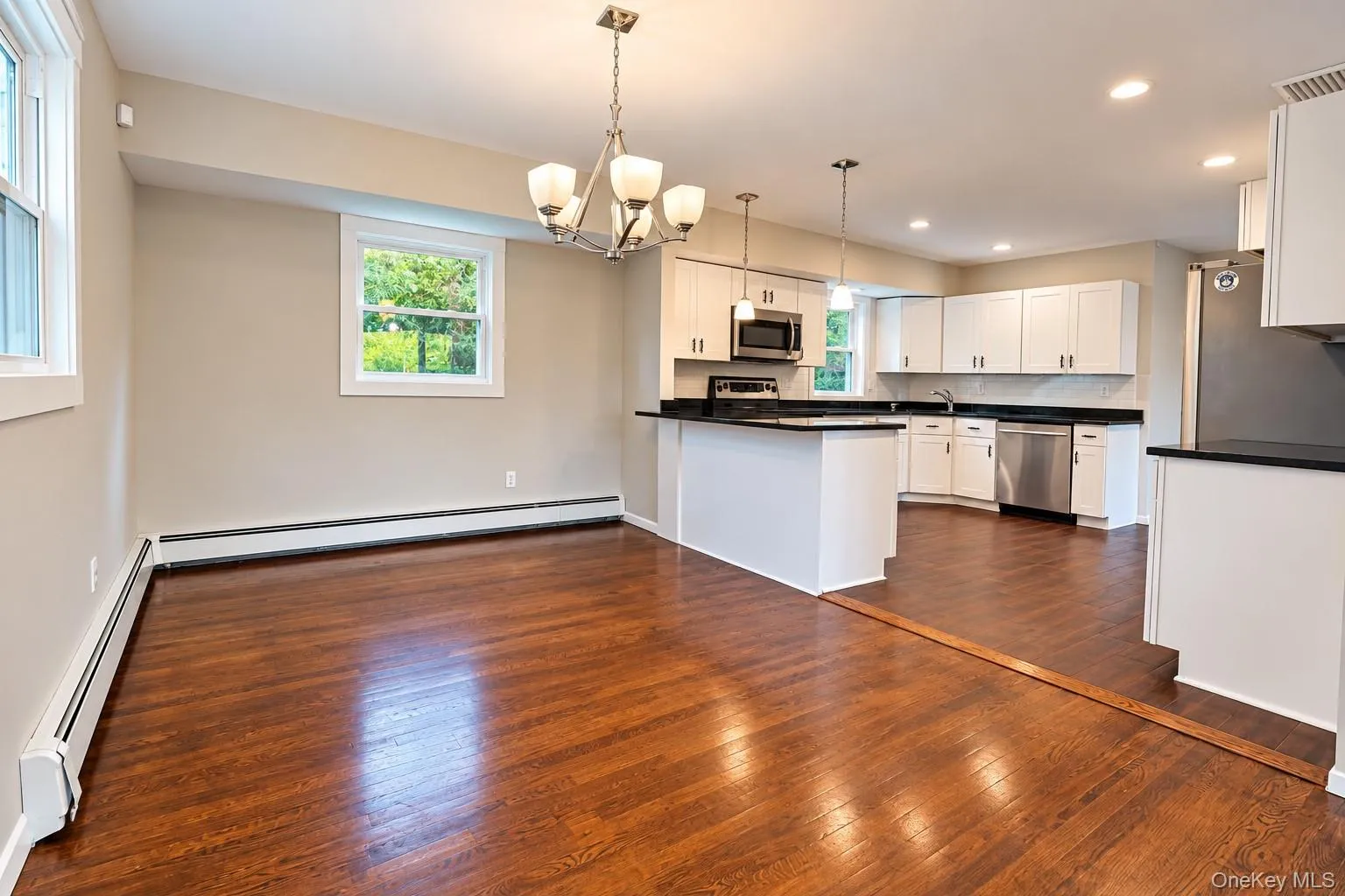 2 Salem Drive, Brookhaven, NY, 3 Bedrooms Bedrooms, 8 Rooms Rooms,2 BathroomsBathrooms,Residential,For Rent,Salem,0,1057808 2 Salem Drive, Brookhaven, NY, 3 Bedrooms Bedrooms, 8 Rooms Rooms,2 BathroomsBathrooms,Residential,For Rent,Salem,0,1057808