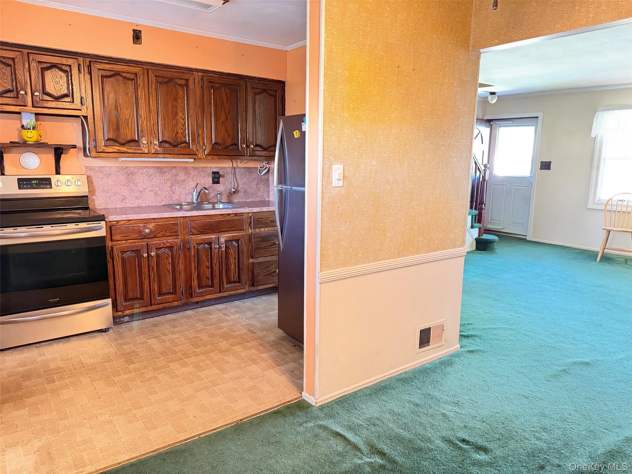 46 Midwood Avenue, Oyster Bay, NY, 4 Bedrooms Bedrooms, 7 Rooms Rooms,1 BathroomBathrooms,Residential,For Rent,Midwood,0,1057810 46 Midwood Avenue, Oyster Bay, NY, 4 Bedrooms Bedrooms, 7 Rooms Rooms,1 BathroomBathrooms,Residential,For Rent,Midwood,0,1057810