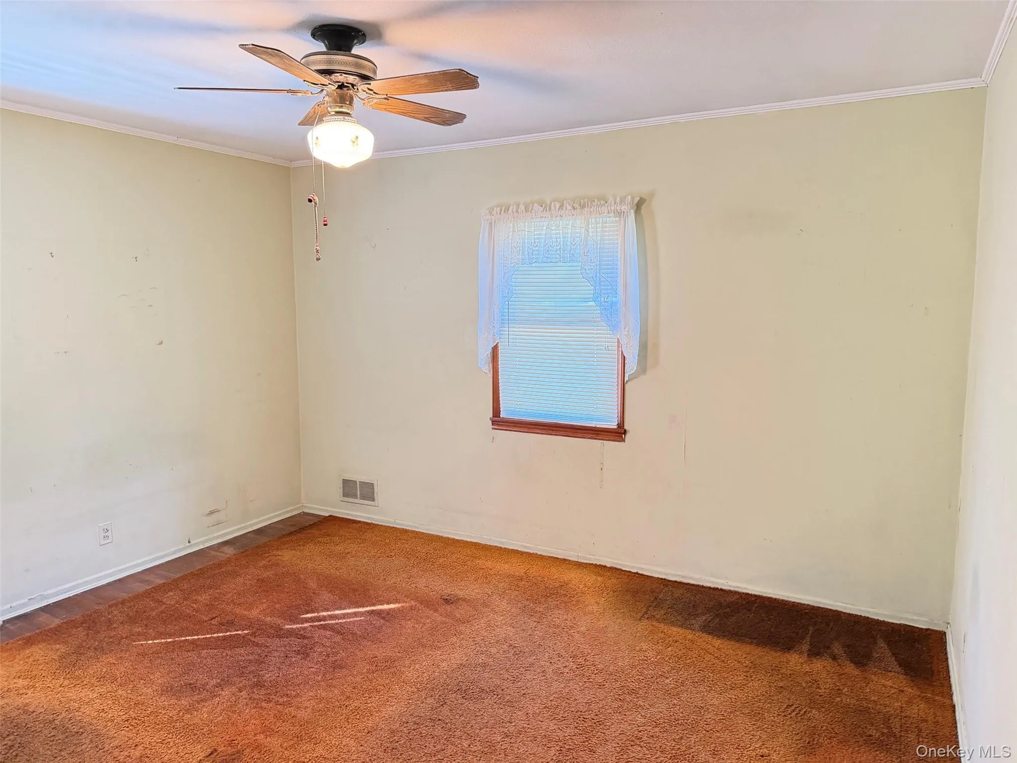 Picture has been digitally enhanced to remove carpets Picture has been digitally enhanced to remove carpets