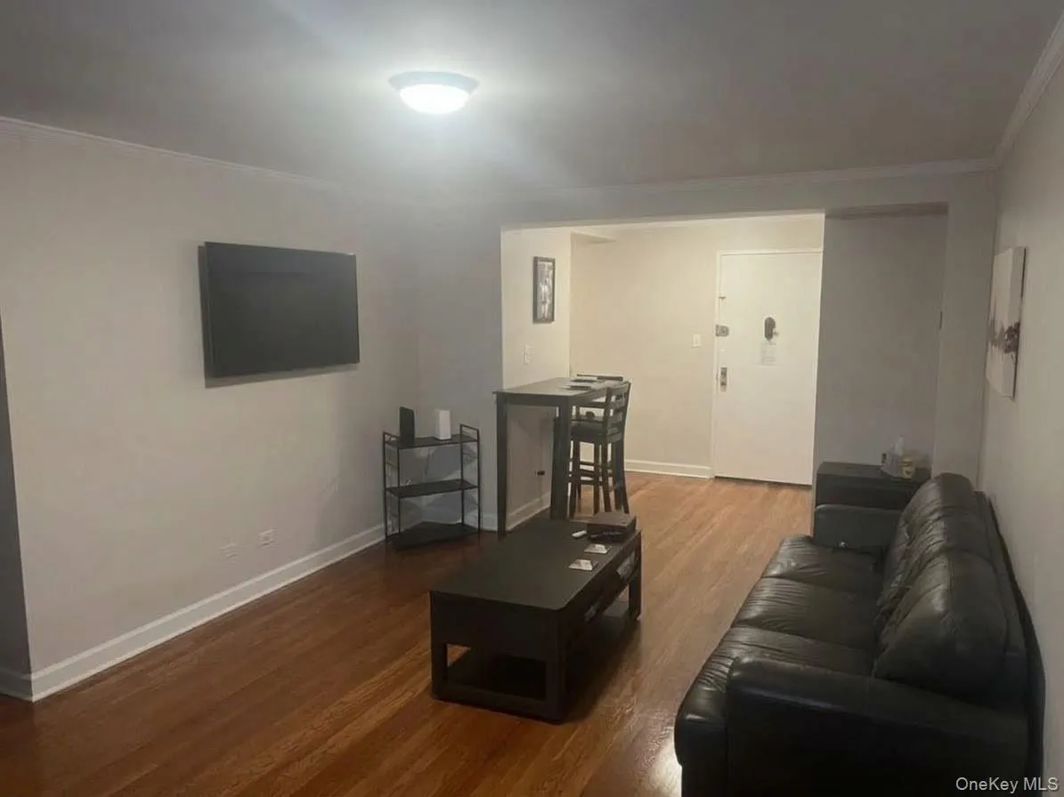 84-20 153rd Avenue, New York, NY, 3 Rooms Rooms,1 BathroomBathrooms,Residential,For Rent,153rd,0,1057812 84-20 153rd Avenue, New York, NY, 3 Rooms Rooms,1 BathroomBathrooms,Residential,For Rent,153rd,0,1057812