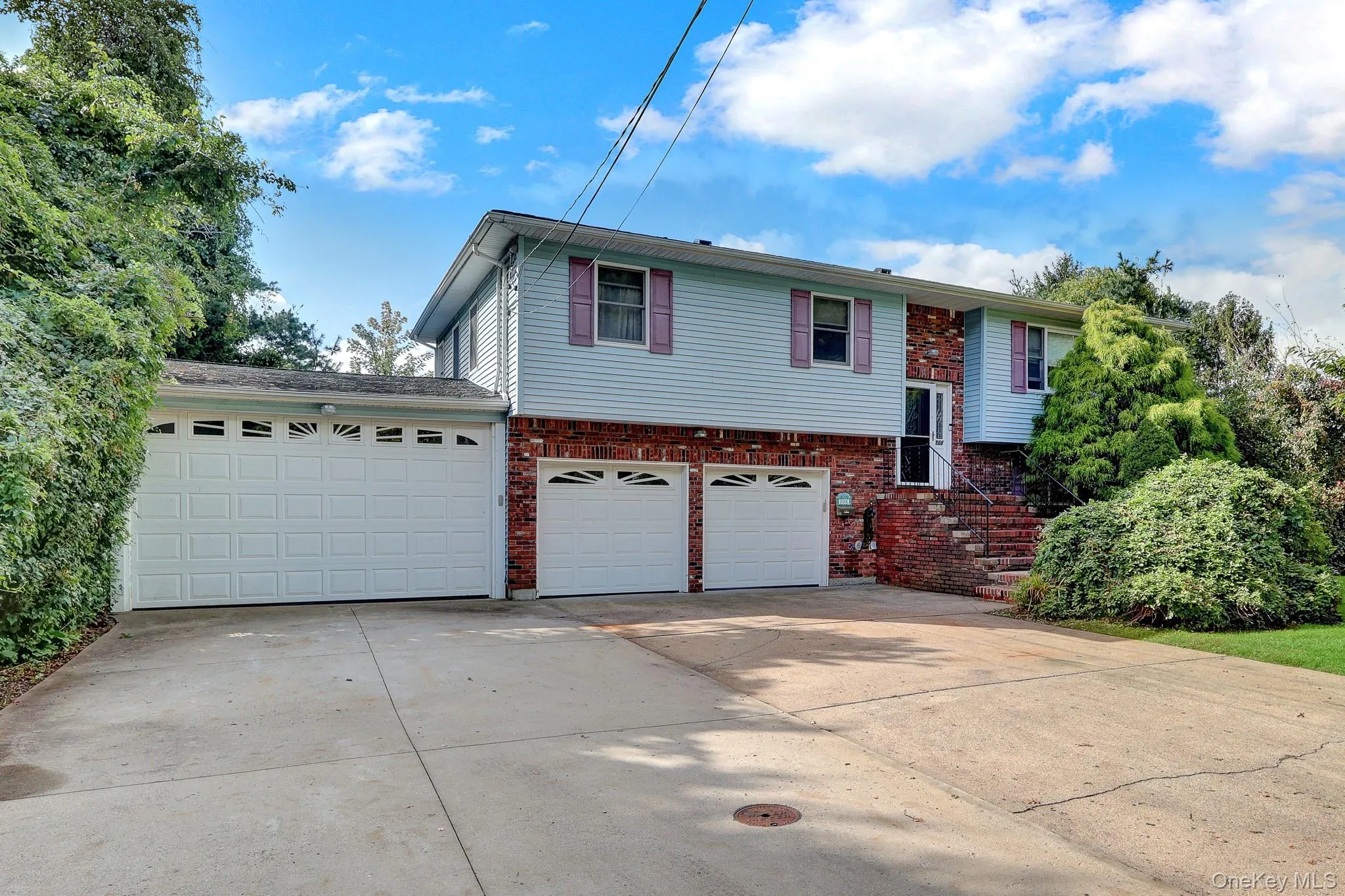 208 Raider Street, Babylon, NY, 4 Bedrooms Bedrooms, 8 Rooms Rooms,2 BathroomsBathrooms,Residential,For Rent,Raider,0,1057821 208 Raider Street, Babylon, NY, 4 Bedrooms Bedrooms, 8 Rooms Rooms,2 BathroomsBathrooms,Residential,For Rent,Raider,0,1057821
