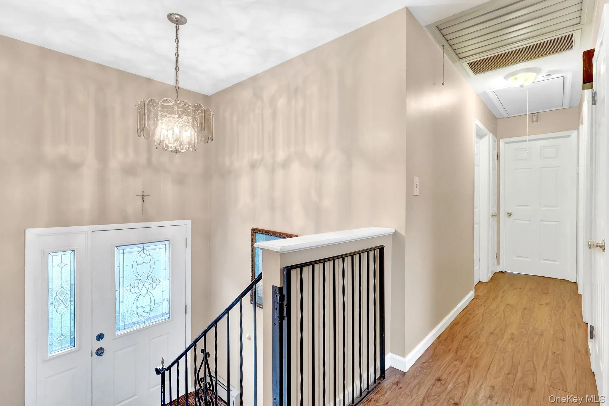 208 Raider Street, Babylon, NY, 4 Bedrooms Bedrooms, 8 Rooms Rooms,2 BathroomsBathrooms,Residential,For Rent,Raider,0,1057821 208 Raider Street, Babylon, NY, 4 Bedrooms Bedrooms, 8 Rooms Rooms,2 BathroomsBathrooms,Residential,For Rent,Raider,0,1057821