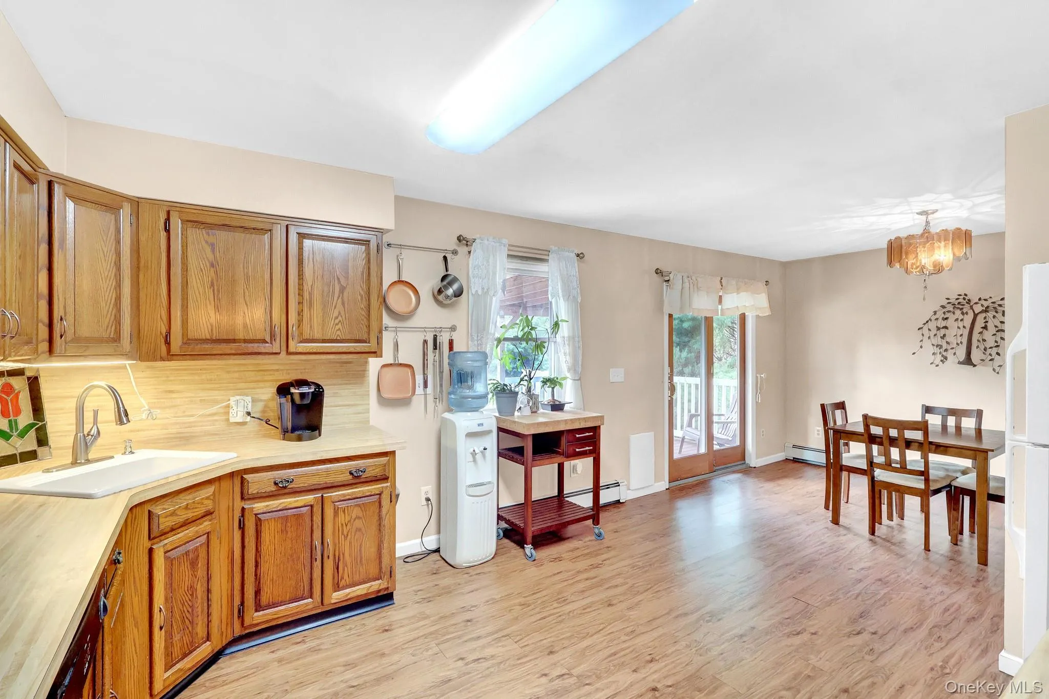 208 Raider Street, Babylon, NY, 4 Bedrooms Bedrooms, 8 Rooms Rooms,2 BathroomsBathrooms,Residential,For Rent,Raider,0,1057821 208 Raider Street, Babylon, NY, 4 Bedrooms Bedrooms, 8 Rooms Rooms,2 BathroomsBathrooms,Residential,For Rent,Raider,0,1057821