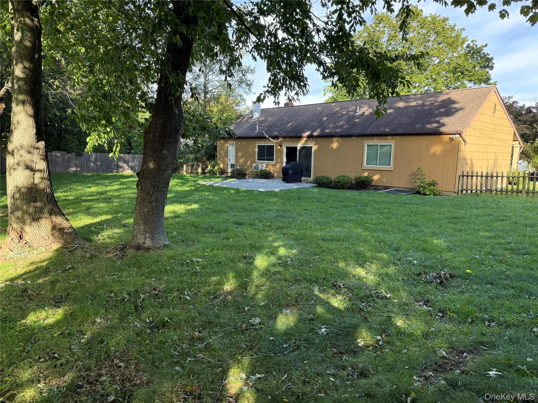 9 Stratford Road, Brookhaven, NY, 3 Bedroom Bedrooms, 8 Room Rooms,1 BathroomBathrooms,Residential Lease,For Rent,Stratford,0,1057824 9 Stratford Road, Brookhaven, NY, 3 Bedroom Bedrooms, 8 Room Rooms,1 BathroomBathrooms,Residential Lease,For Rent,Stratford,0,1057824