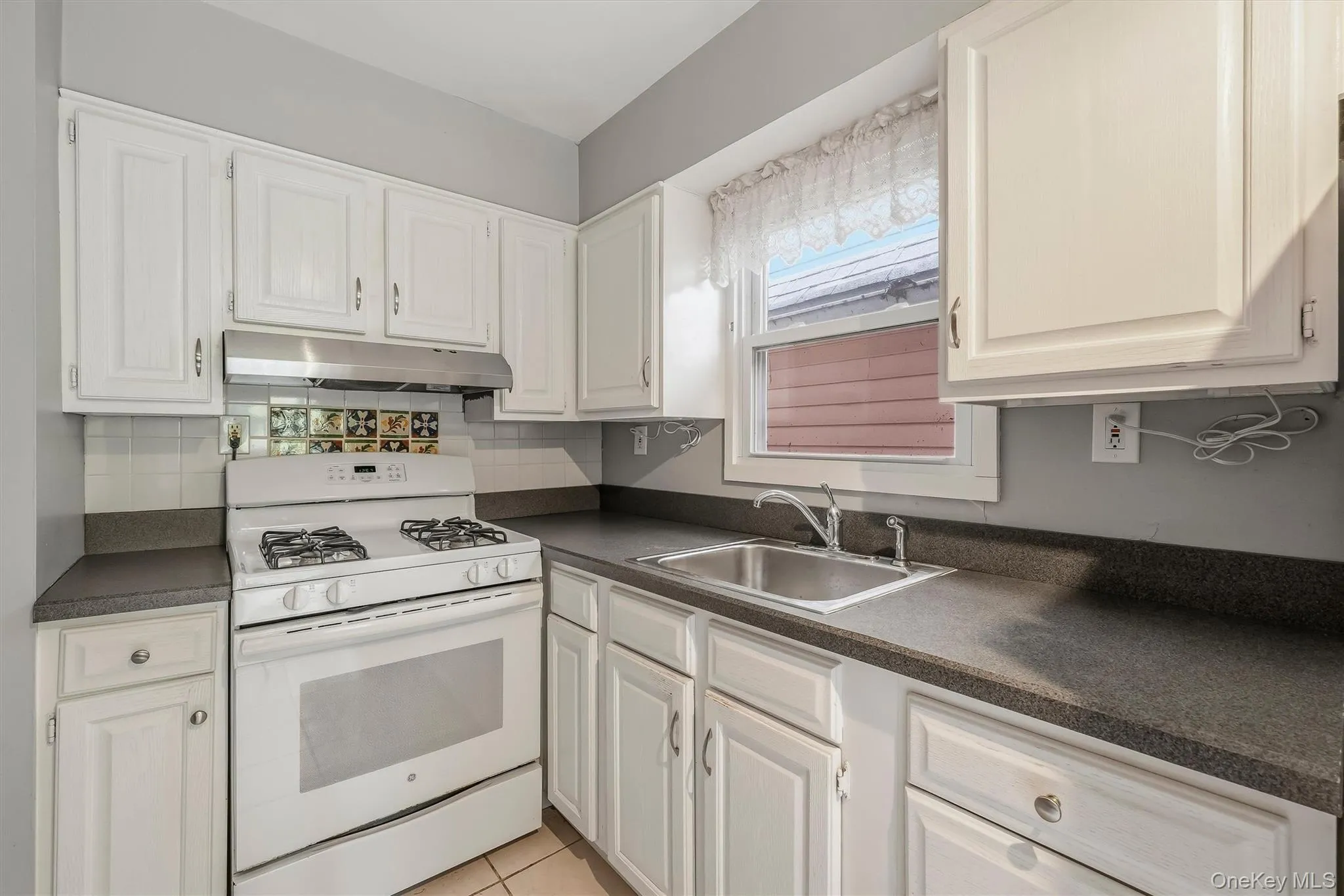 30 Campwoods Grounds, Ossining, NY, 2 Bedrooms Bedrooms, 5 Rooms Rooms,1 BathroomBathrooms,Residential,For Rent,Campwoods Grounds,0,1057825 30 Campwoods Grounds, Ossining, NY, 2 Bedrooms Bedrooms, 5 Rooms Rooms,1 BathroomBathrooms,Residential,For Rent,Campwoods Grounds,0,1057825