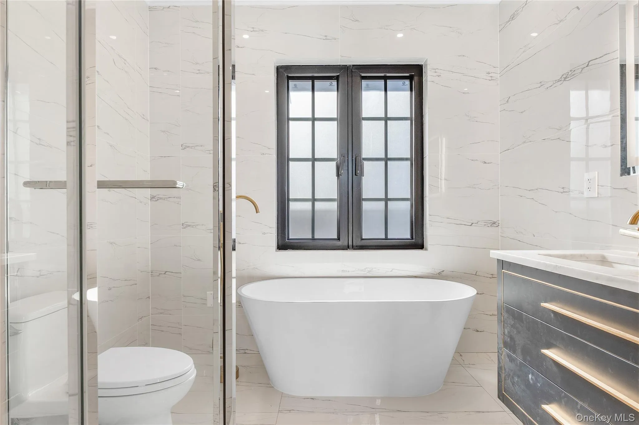 3518 221ST Street, New York, NY, 4 Bedrooms Bedrooms, 10 Rooms Rooms,4 BathroomsBathrooms,Residential,For Rent,221ST,0,1057833 3518 221ST Street, New York, NY, 4 Bedrooms Bedrooms, 10 Rooms Rooms,4 BathroomsBathrooms,Residential,For Rent,221ST,0,1057833