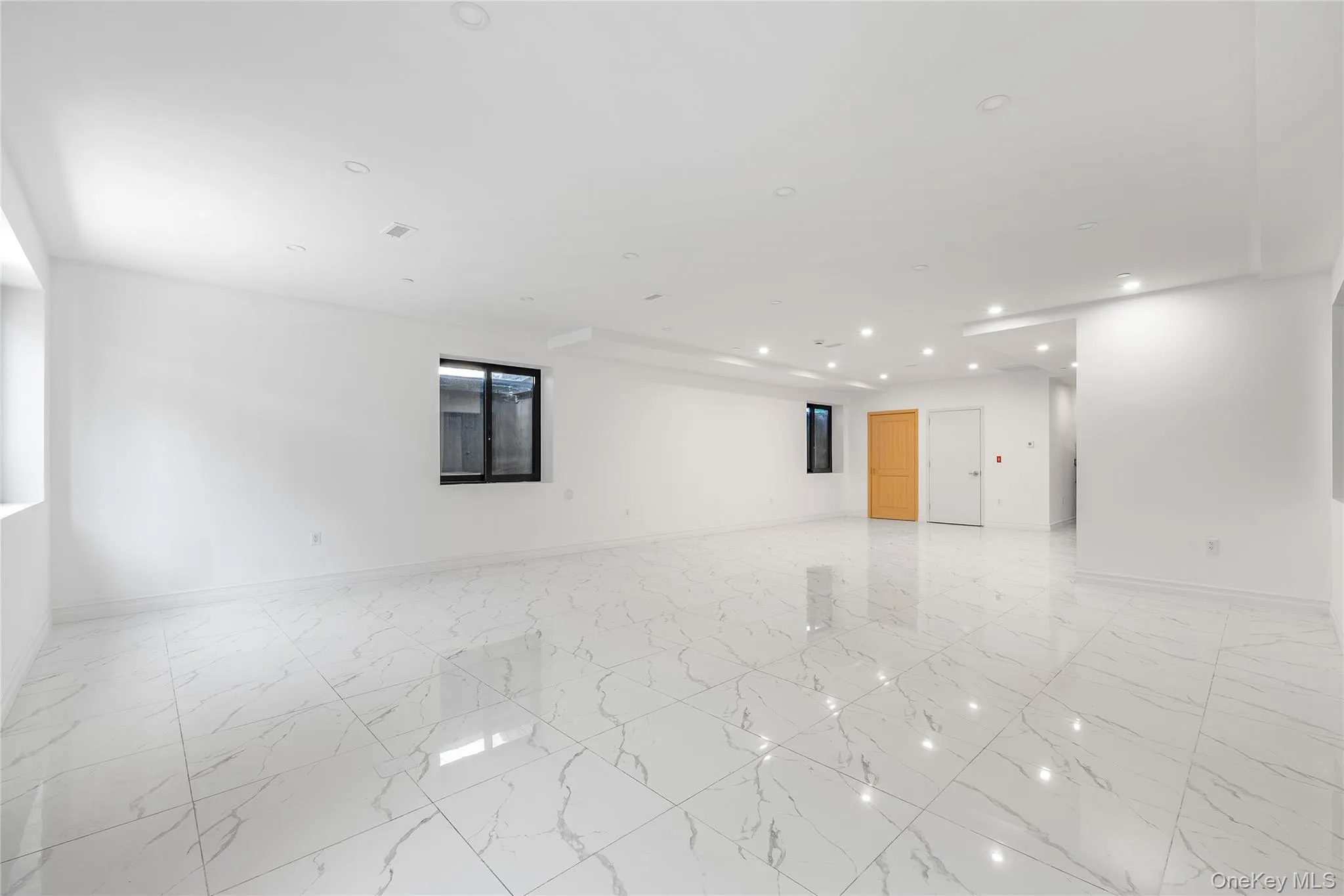 3518 221ST Street, New York, NY, 4 Bedrooms Bedrooms, 10 Rooms Rooms,4 BathroomsBathrooms,Residential,For Rent,221ST,0,1057833 3518 221ST Street, New York, NY, 4 Bedrooms Bedrooms, 10 Rooms Rooms,4 BathroomsBathrooms,Residential,For Rent,221ST,0,1057833