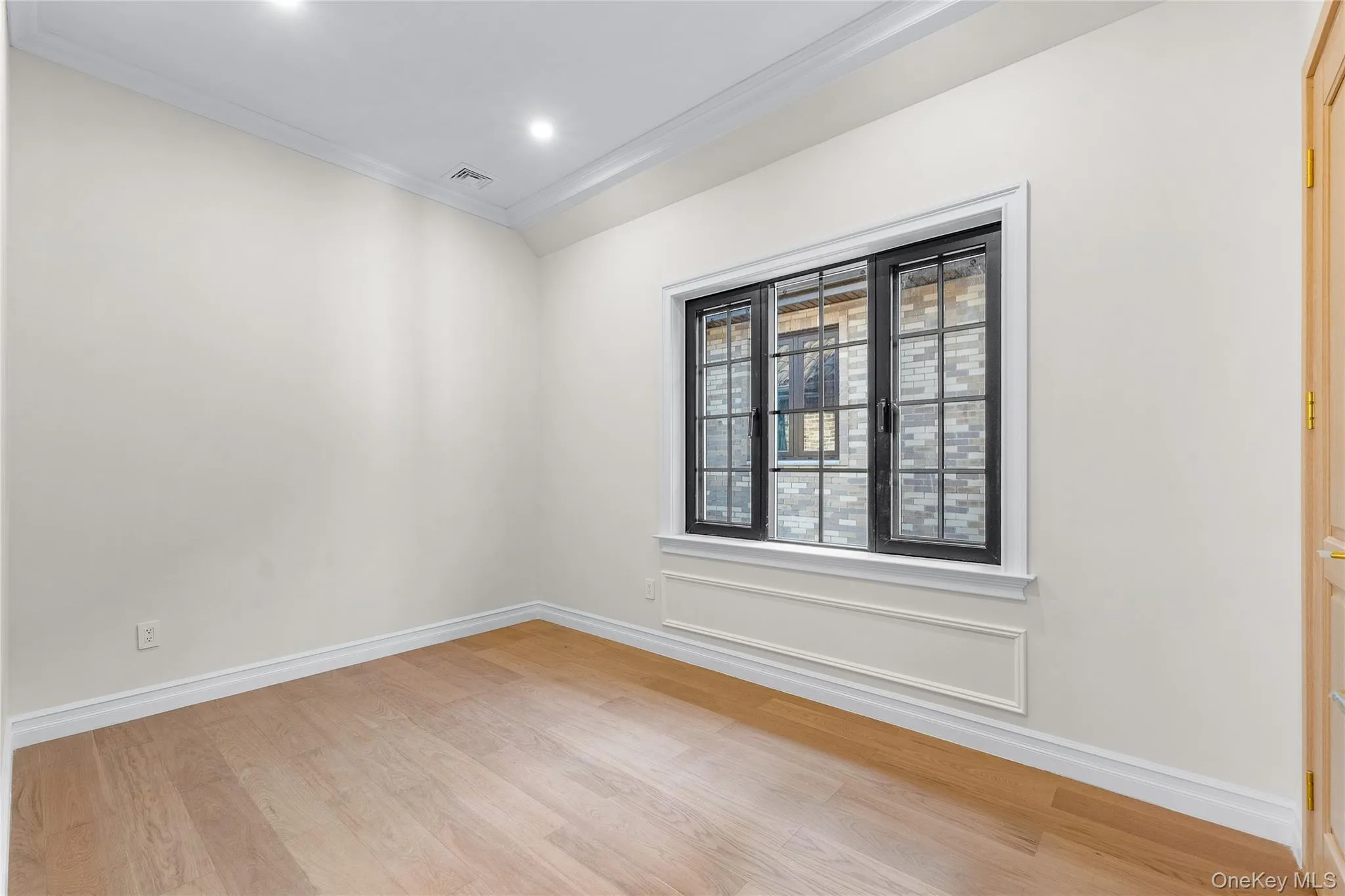 3518 221ST Street, New York, NY, 4 Bedrooms Bedrooms, 10 Rooms Rooms,4 BathroomsBathrooms,Residential,For Rent,221ST,0,1057833 3518 221ST Street, New York, NY, 4 Bedrooms Bedrooms, 10 Rooms Rooms,4 BathroomsBathrooms,Residential,For Rent,221ST,0,1057833