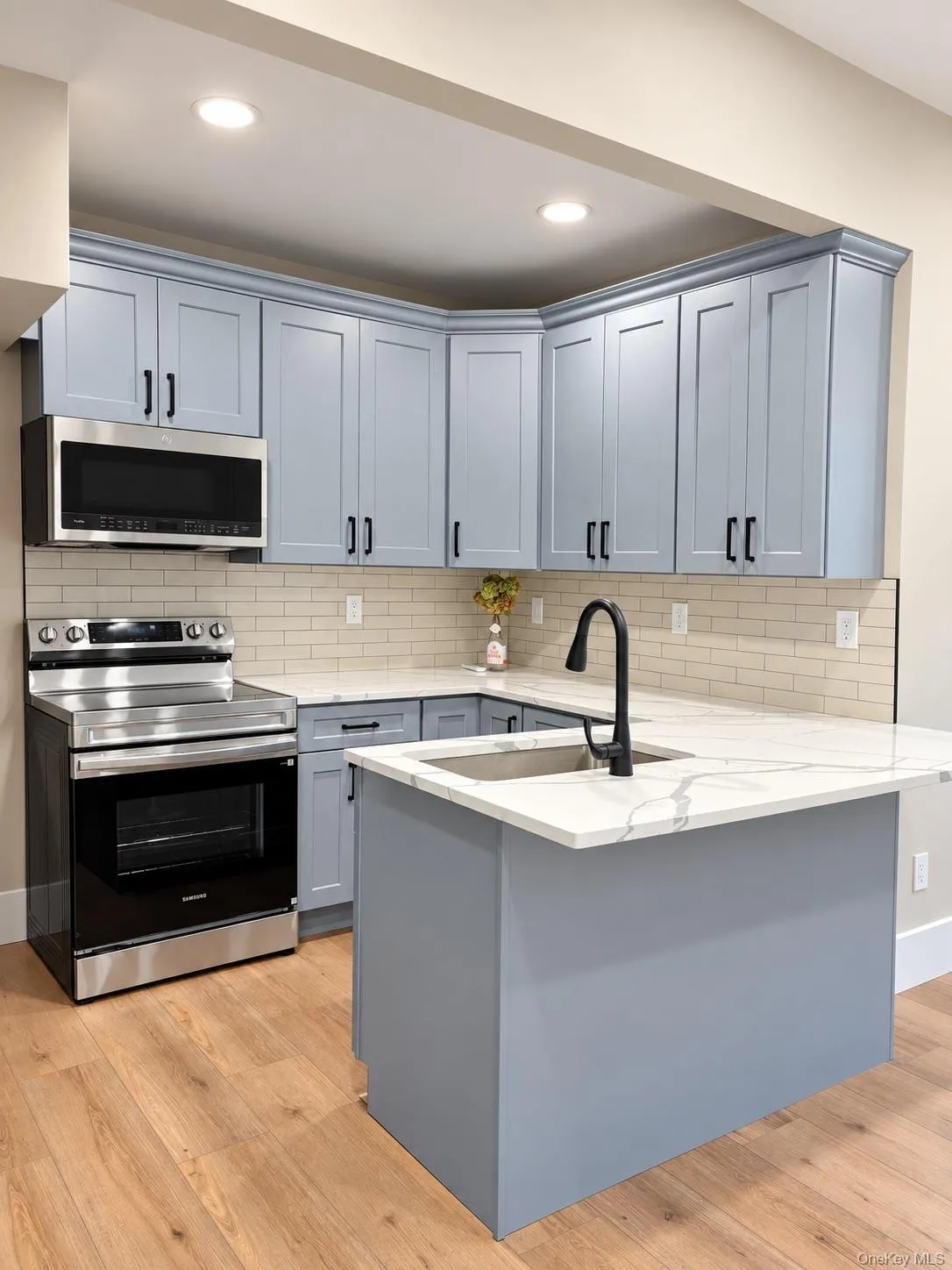 117 Hamilton Street, Poughkeepsie, NY, 3 Bedrooms Bedrooms, 5 Rooms Rooms,1 BathroomBathrooms,Residential Lease,For Rent,Hamilton,0,1057840 117 Hamilton Street, Poughkeepsie, NY, 3 Bedrooms Bedrooms, 5 Rooms Rooms,1 BathroomBathrooms,Residential Lease,For Rent,Hamilton,0,1057840