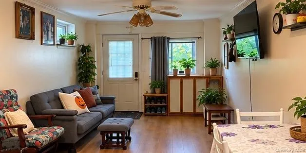 11 Malverne Road, Brookhaven, NY, 1 Bedroom Bedrooms, 3 Room Rooms,1 BathroomBathrooms,Residential Lease,For Rent,Malverne,0,1057846 11 Malverne Road, Brookhaven, NY, 1 Bedroom Bedrooms, 3 Room Rooms,1 BathroomBathrooms,Residential Lease,For Rent,Malverne,0,1057846
