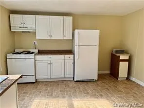 26 Main Street, Montgomery, NY, 2 Bedroom Bedrooms, 4 Room Rooms,1 BathroomBathrooms,Residential Lease,For Rent,Main,0,1057852 26 Main Street, Montgomery, NY, 2 Bedroom Bedrooms, 4 Room Rooms,1 BathroomBathrooms,Residential Lease,For Rent,Main,0,1057852