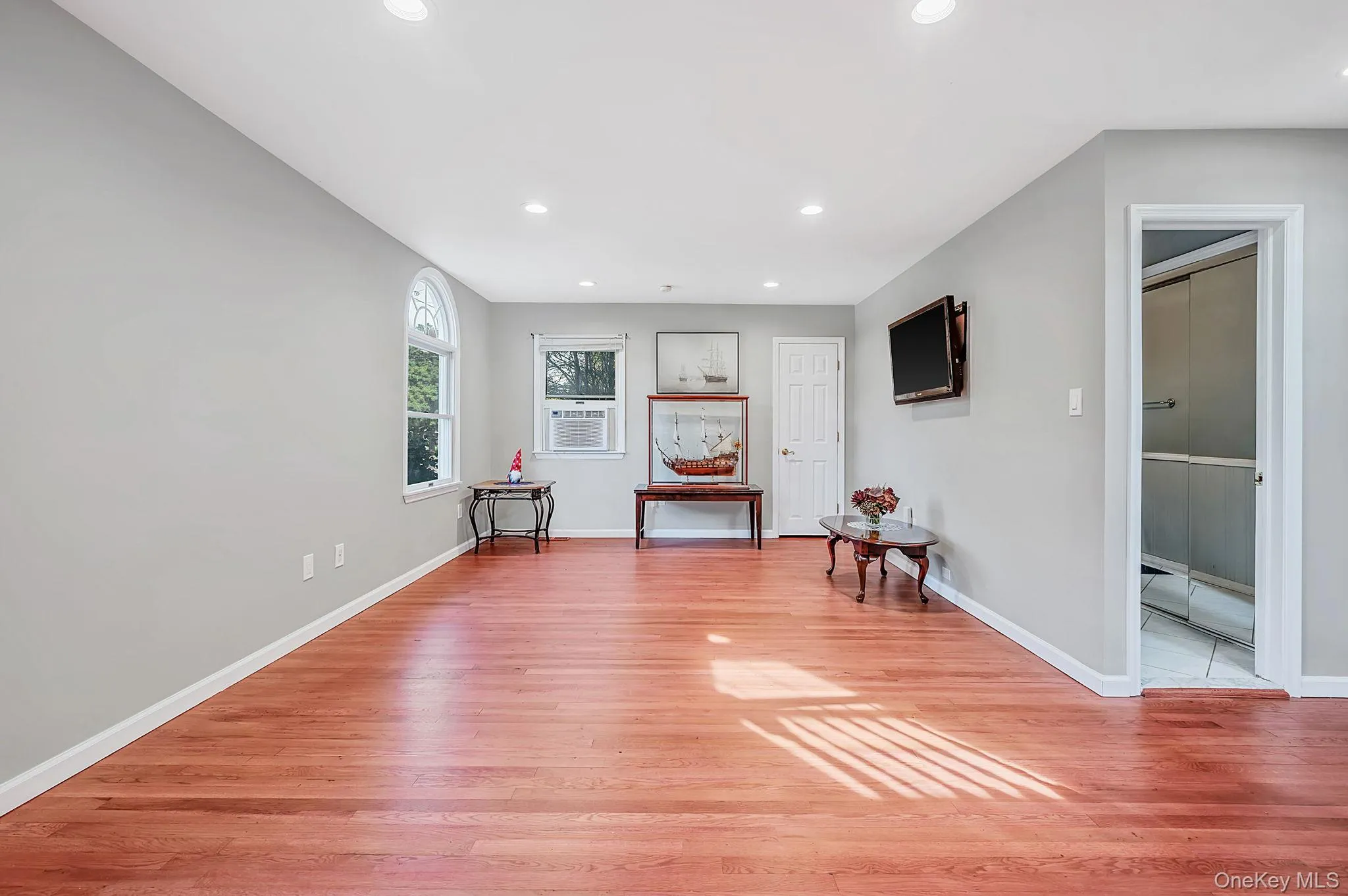 1400 Wave Avenue, Brookhaven, NY, 3 Bedrooms Bedrooms, 8 Rooms Rooms,2 BathroomsBathrooms,Residential,For Rent,Wave,0,1057861 1400 Wave Avenue, Brookhaven, NY, 3 Bedrooms Bedrooms, 8 Rooms Rooms,2 BathroomsBathrooms,Residential,For Rent,Wave,0,1057861