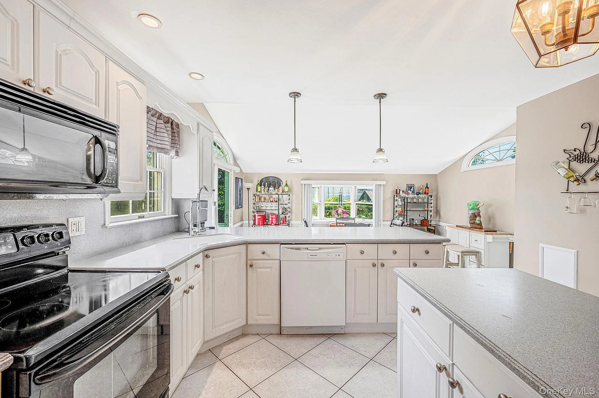 1400 Wave Avenue, Brookhaven, NY, 3 Bedrooms Bedrooms, 8 Rooms Rooms,2 BathroomsBathrooms,Residential,For Rent,Wave,0,1057861 1400 Wave Avenue, Brookhaven, NY, 3 Bedrooms Bedrooms, 8 Rooms Rooms,2 BathroomsBathrooms,Residential,For Rent,Wave,0,1057861
