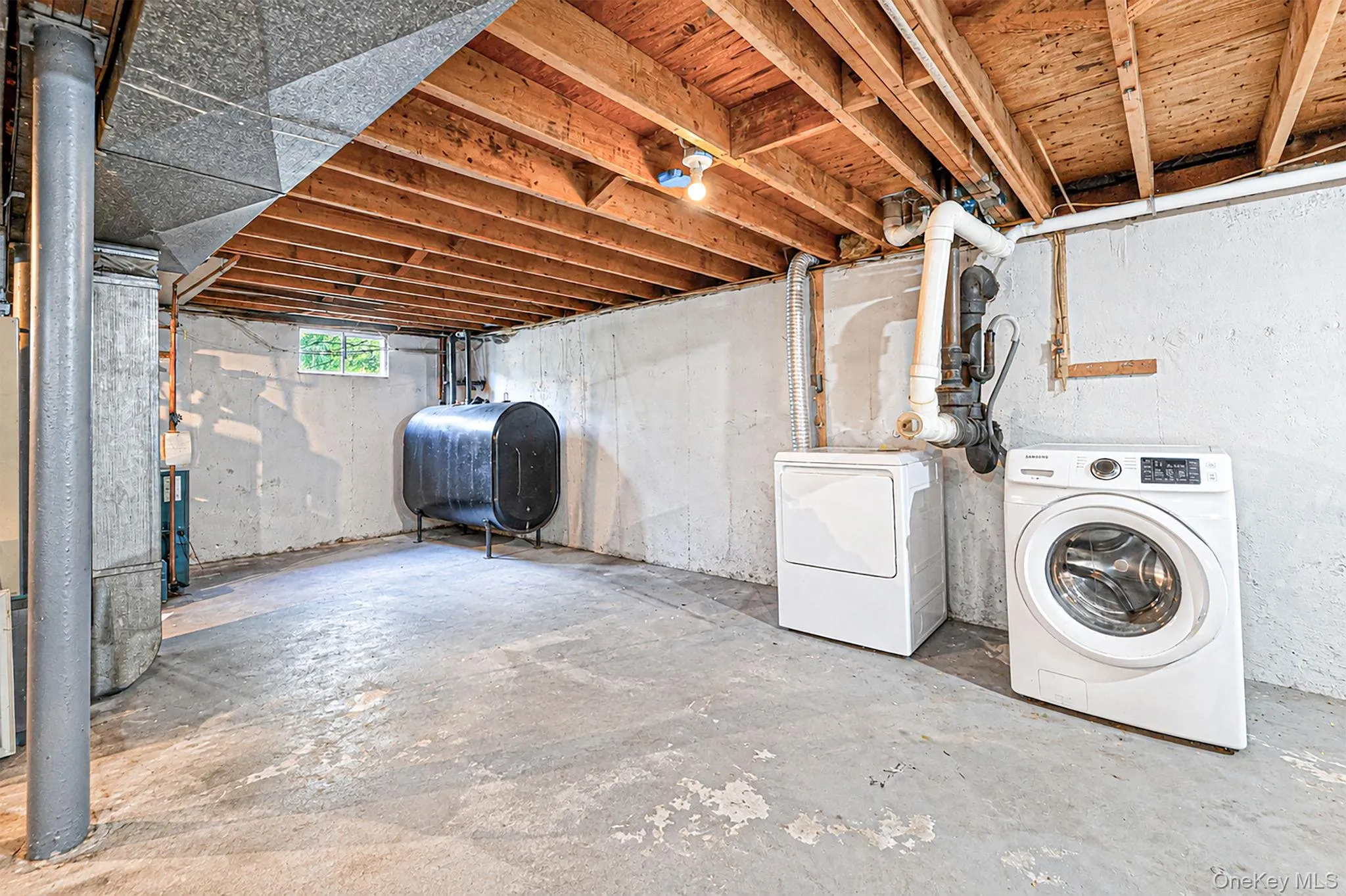 1400 Wave Avenue, Brookhaven, NY, 3 Bedrooms Bedrooms, 8 Rooms Rooms,2 BathroomsBathrooms,Residential,For Rent,Wave,0,1057861 1400 Wave Avenue, Brookhaven, NY, 3 Bedrooms Bedrooms, 8 Rooms Rooms,2 BathroomsBathrooms,Residential,For Rent,Wave,0,1057861
