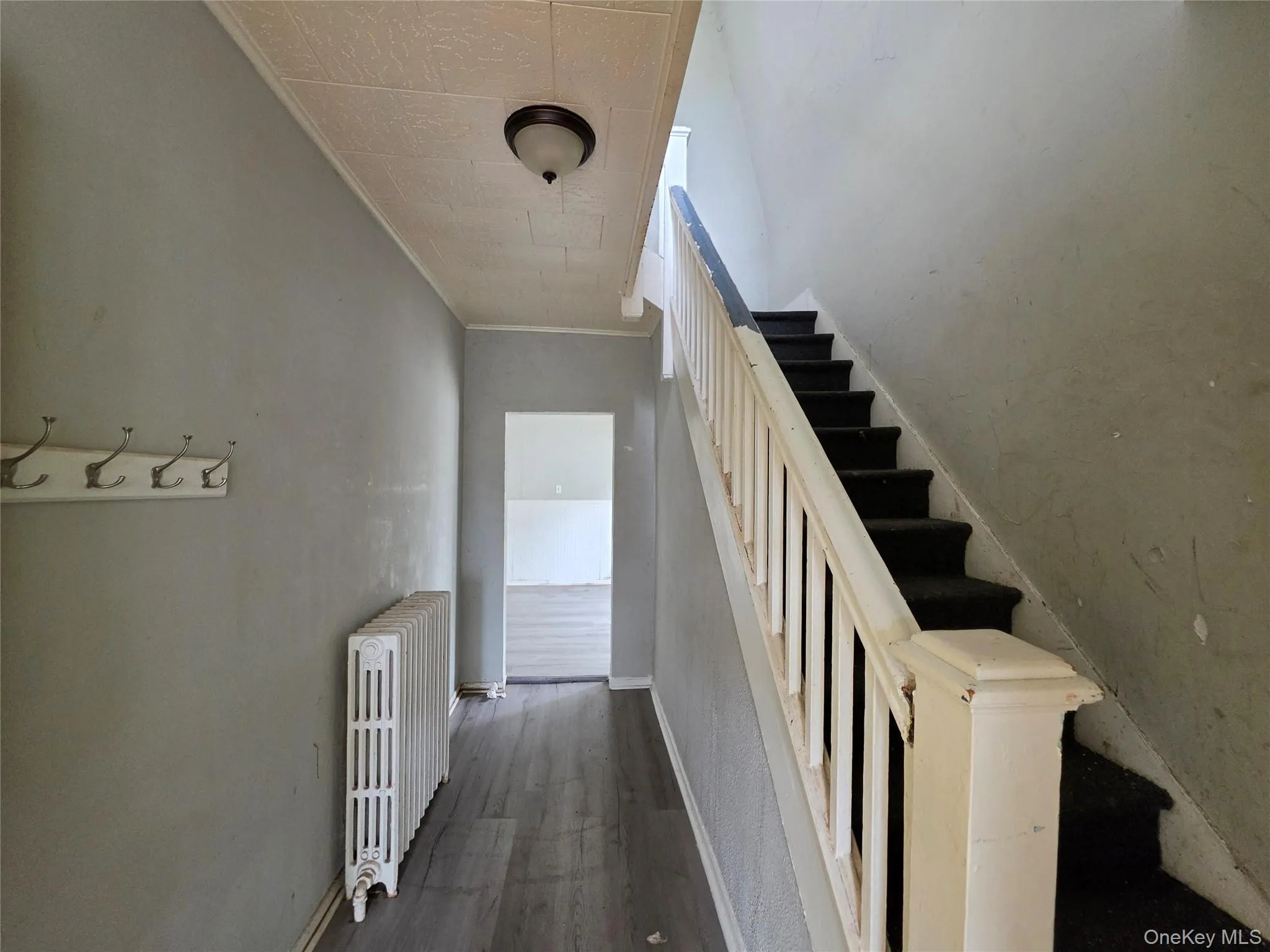 3015 BIRCH Avenue, Out Of Area, NY, 4 Bedrooms Bedrooms, 8 Rooms Rooms,1 BathroomBathrooms,Residential,For Rent,BIRCH,0,1057864 3015 BIRCH Avenue, Out Of Area, NY, 4 Bedrooms Bedrooms, 8 Rooms Rooms,1 BathroomBathrooms,Residential,For Rent,BIRCH,0,1057864