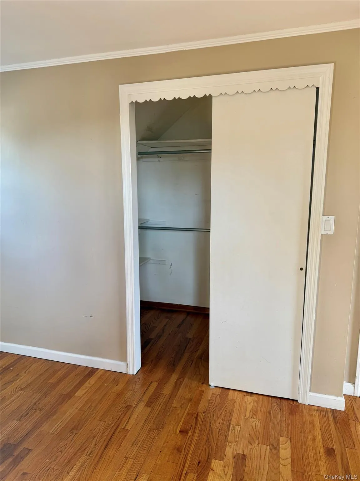 92 S Fulton Street, Hempstead, NY, 1 Bedroom Bedrooms, 5 Room Rooms,1 BathroomBathrooms,Residential Lease,For Rent,S Fulton,0,1057865 92 S Fulton Street, Hempstead, NY, 1 Bedroom Bedrooms, 5 Room Rooms,1 BathroomBathrooms,Residential Lease,For Rent,S Fulton,0,1057865