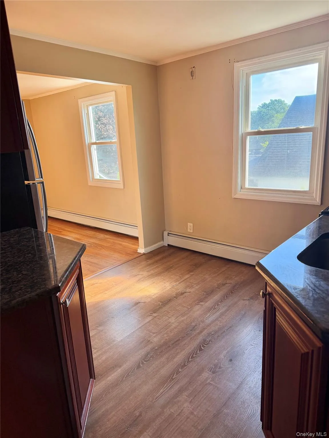 92 S Fulton Street, Hempstead, NY, 1 Bedroom Bedrooms, 5 Room Rooms,1 BathroomBathrooms,Residential Lease,For Rent,S Fulton,0,1057865 92 S Fulton Street, Hempstead, NY, 1 Bedroom Bedrooms, 5 Room Rooms,1 BathroomBathrooms,Residential Lease,For Rent,S Fulton,0,1057865