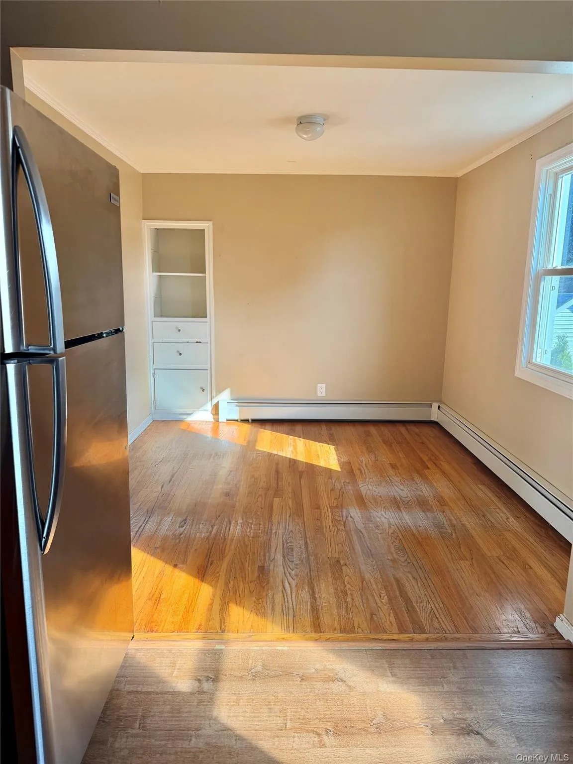 92 S Fulton Street, Hempstead, NY, 1 Bedroom Bedrooms, 5 Room Rooms,1 BathroomBathrooms,Residential Lease,For Rent,S Fulton,0,1057865 92 S Fulton Street, Hempstead, NY, 1 Bedroom Bedrooms, 5 Room Rooms,1 BathroomBathrooms,Residential Lease,For Rent,S Fulton,0,1057865