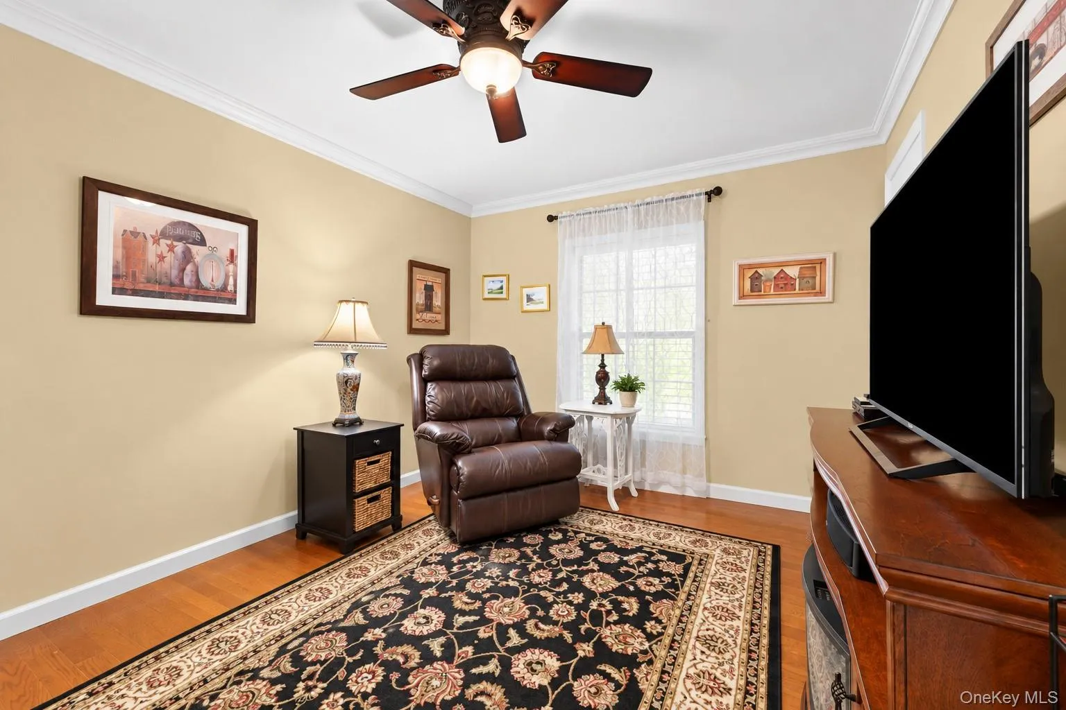 1661 Old Country Road, Riverhead, NY, 3 Bedrooms Bedrooms, 6 Rooms Rooms,2 BathroomsBathrooms,Residential,For Rent,Old Country,0,1057866 1661 Old Country Road, Riverhead, NY, 3 Bedrooms Bedrooms, 6 Rooms Rooms,2 BathroomsBathrooms,Residential,For Rent,Old Country,0,1057866