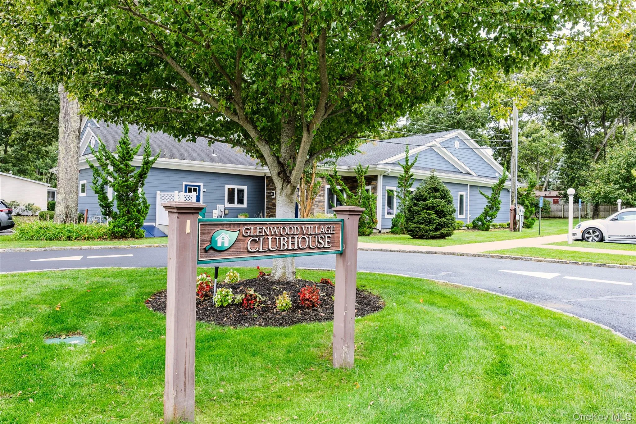 1661 Old Country Road, Riverhead, NY, 3 Bedrooms Bedrooms, 6 Rooms Rooms,2 BathroomsBathrooms,Residential,For Rent,Old Country,0,1057866 1661 Old Country Road, Riverhead, NY, 3 Bedrooms Bedrooms, 6 Rooms Rooms,2 BathroomsBathrooms,Residential,For Rent,Old Country,0,1057866