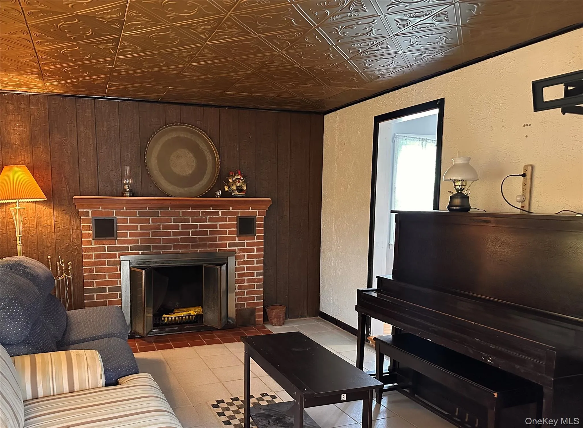 51 Bellows Terrace, Southampton, NY, 3 Bedroom Bedrooms, 7 Room Rooms,2 BathroomBathrooms,Residential Lease,For Rent,Bellows,0,1057867 51 Bellows Terrace, Southampton, NY, 3 Bedroom Bedrooms, 7 Room Rooms,2 BathroomBathrooms,Residential Lease,For Rent,Bellows,0,1057867