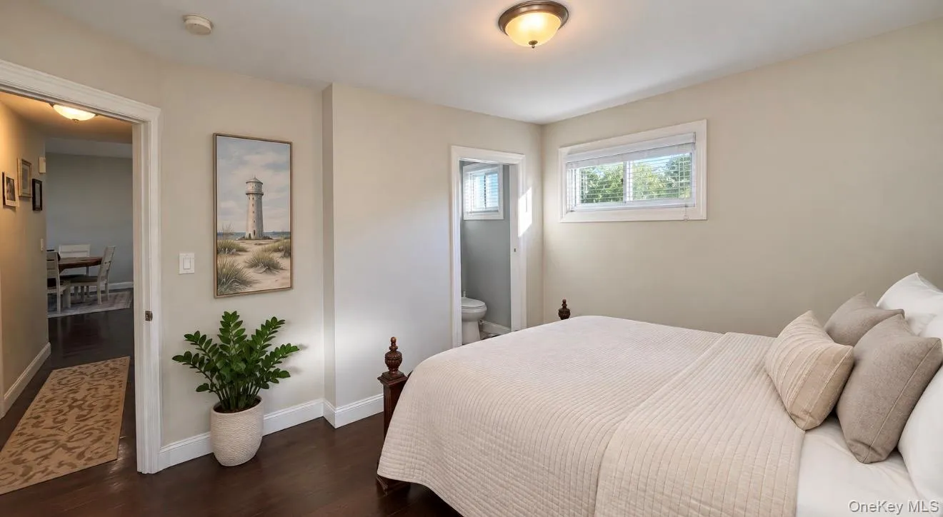 22 5th Avenue, Oyster Bay, NY, 3 Bedrooms Bedrooms, 7 Rooms Rooms,2 BathroomsBathrooms,Residential,For Rent,5th,0,1057869 22 5th Avenue, Oyster Bay, NY, 3 Bedrooms Bedrooms, 7 Rooms Rooms,2 BathroomsBathrooms,Residential,For Rent,5th,0,1057869