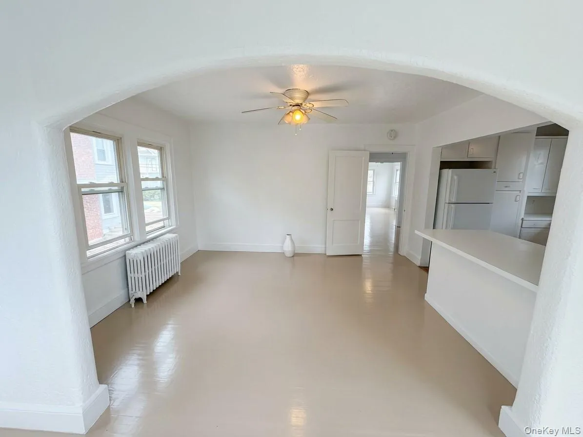 122 Greenvale Avenue, Yonkers, NY, 3 Bedrooms Bedrooms, 6 Rooms Rooms,1 BathroomBathrooms,Residential Lease,For Rent,Greenvale,0,1057870 122 Greenvale Avenue, Yonkers, NY, 3 Bedrooms Bedrooms, 6 Rooms Rooms,1 BathroomBathrooms,Residential Lease,For Rent,Greenvale,0,1057870