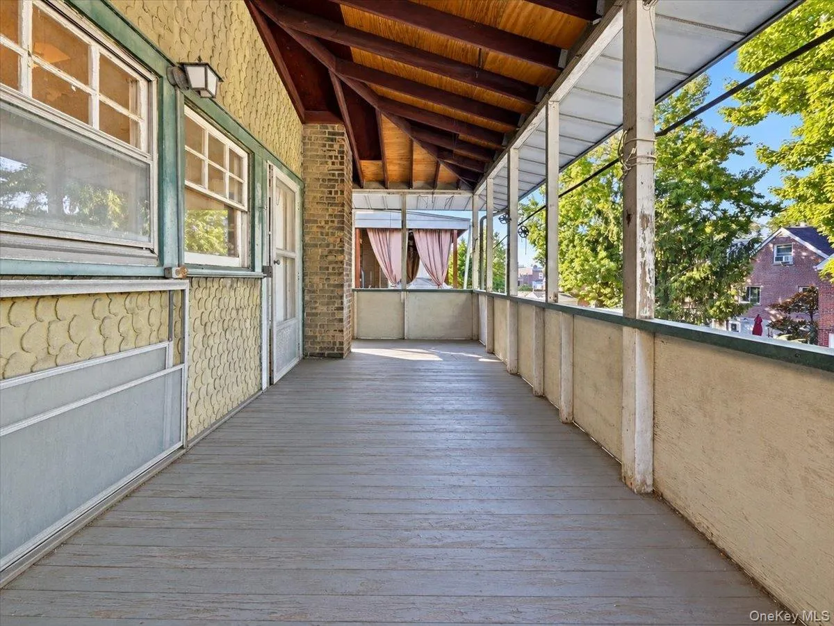 2727 Morgan Avenue, New York, NY, 3 Bedrooms Bedrooms, 6 Rooms Rooms,1 BathroomBathrooms,Residential,For Rent,Morgan,0,1057871 2727 Morgan Avenue, New York, NY, 3 Bedrooms Bedrooms, 6 Rooms Rooms,1 BathroomBathrooms,Residential,For Rent,Morgan,0,1057871